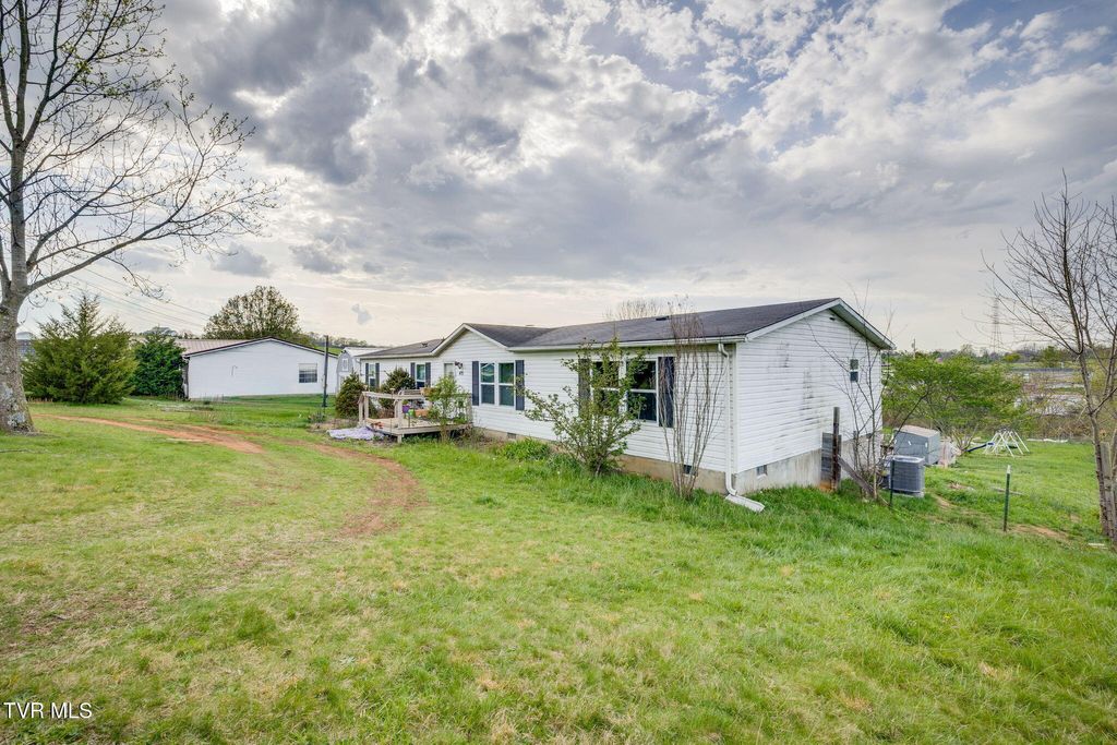 Photo of 475 Bill West Road, Limestone, TN 37681 (MLS # 9993365)