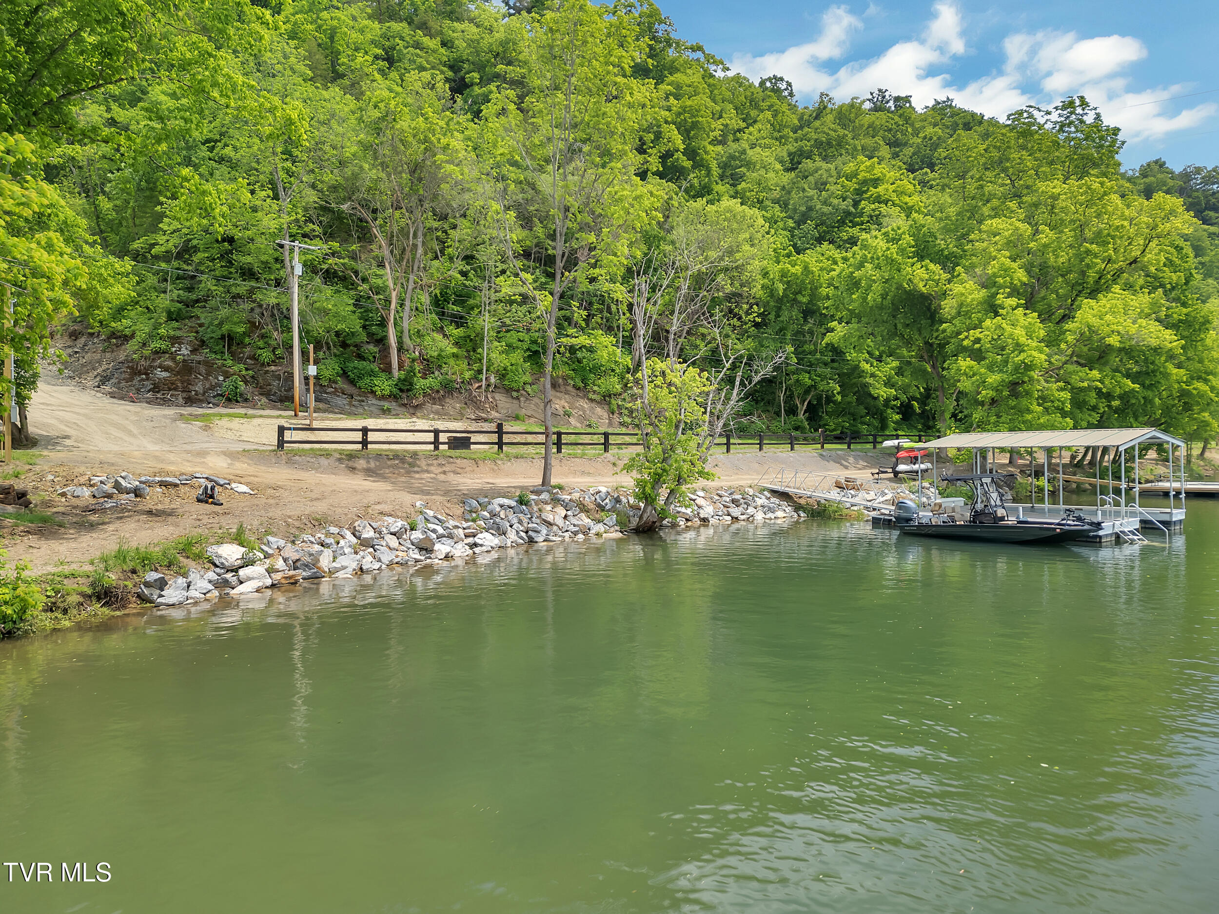 760 Herb Hodge Road, Johnson City, Tennessee image 6