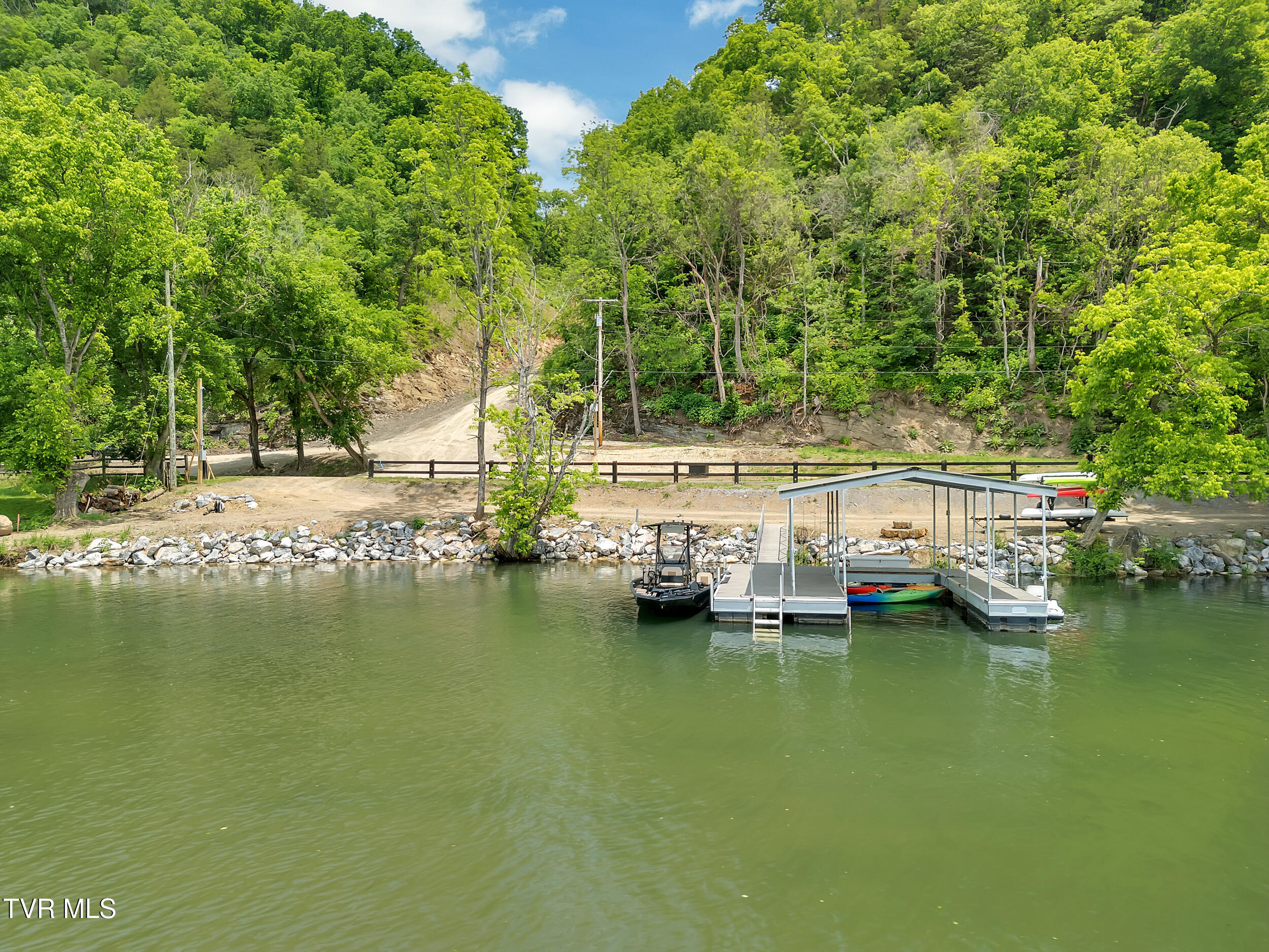 760 Herb Hodge Road, Johnson City, Tennessee image 1