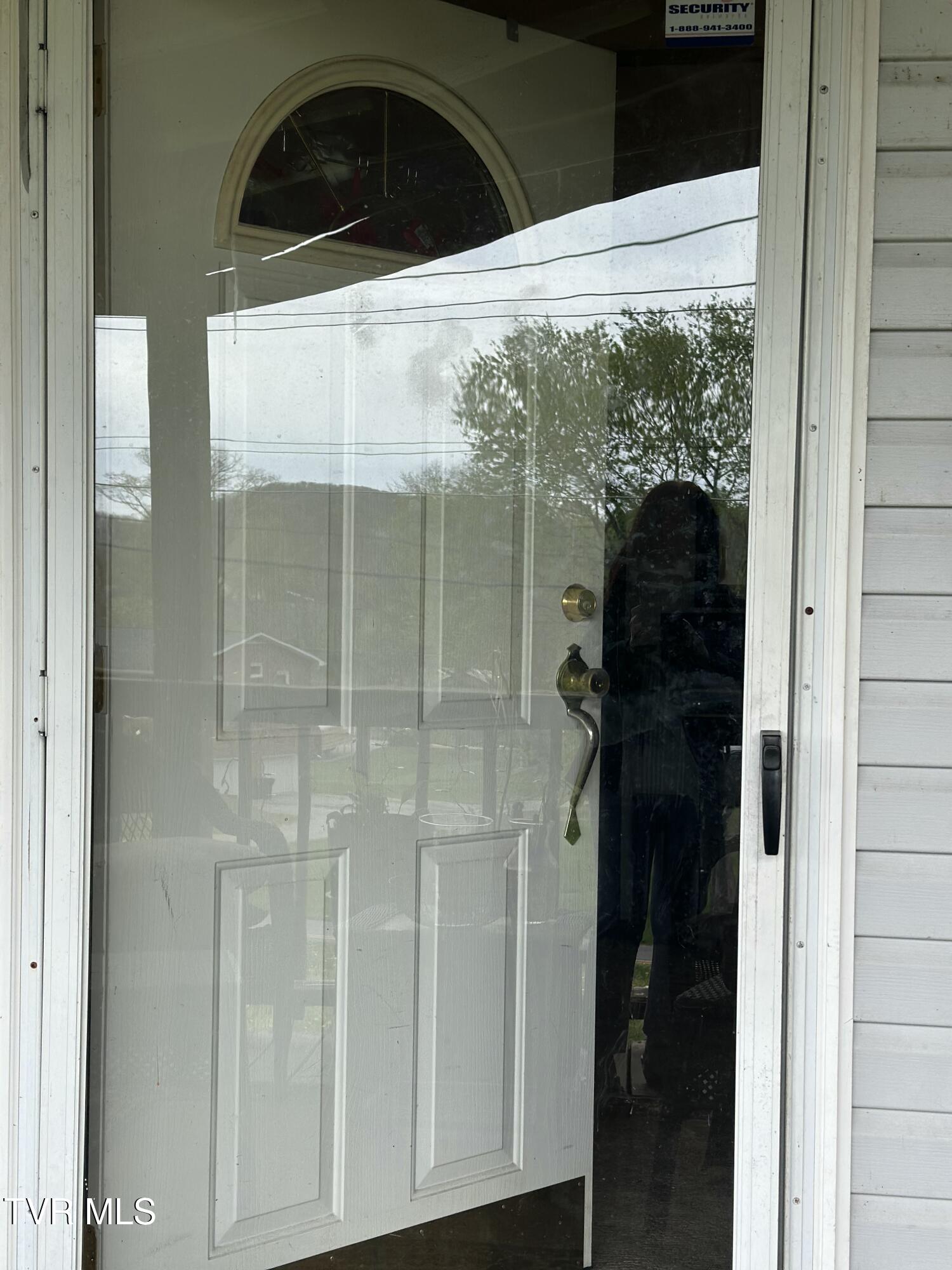 674 Ridge Drive, Piney Flats, Tennessee image 3