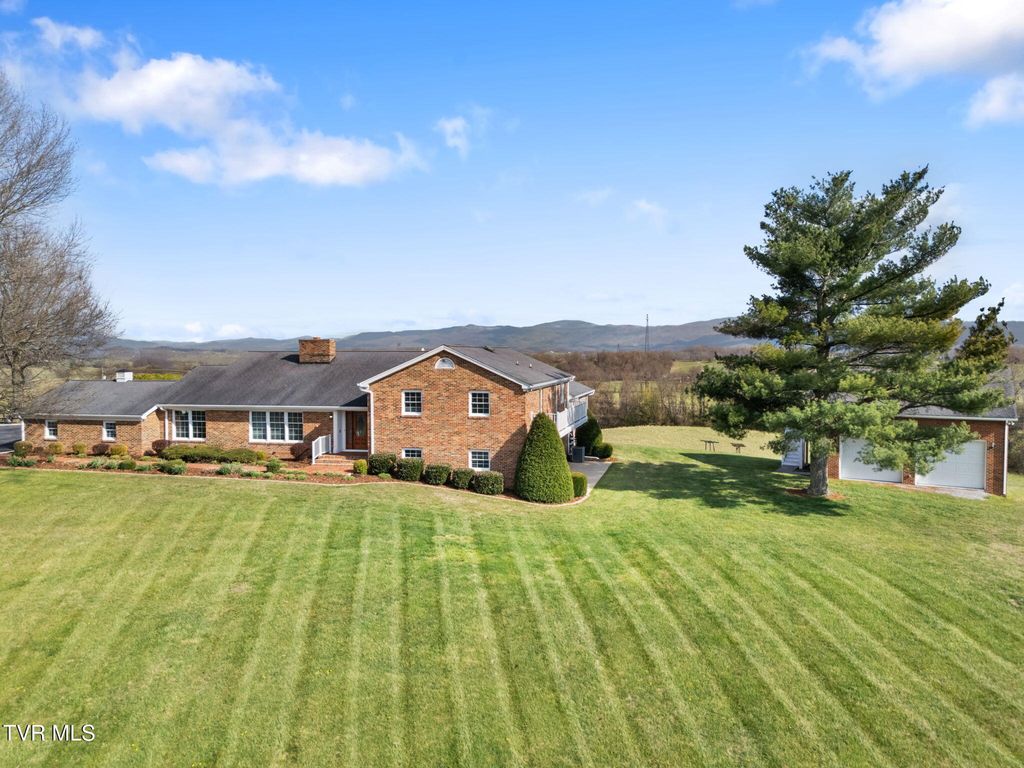 Photo of 12084 Tanglewood Drive, Glade Spring, VA 24340 (MLS # 9993592)