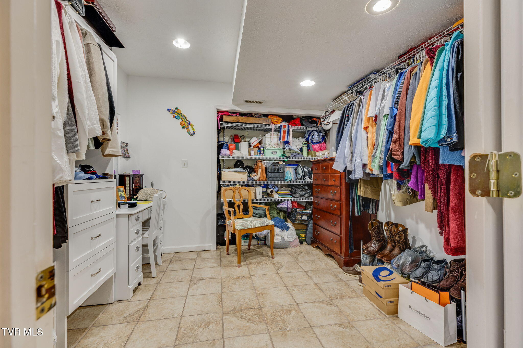 143 Ezee Street, Elizabethton, Tennessee image 32