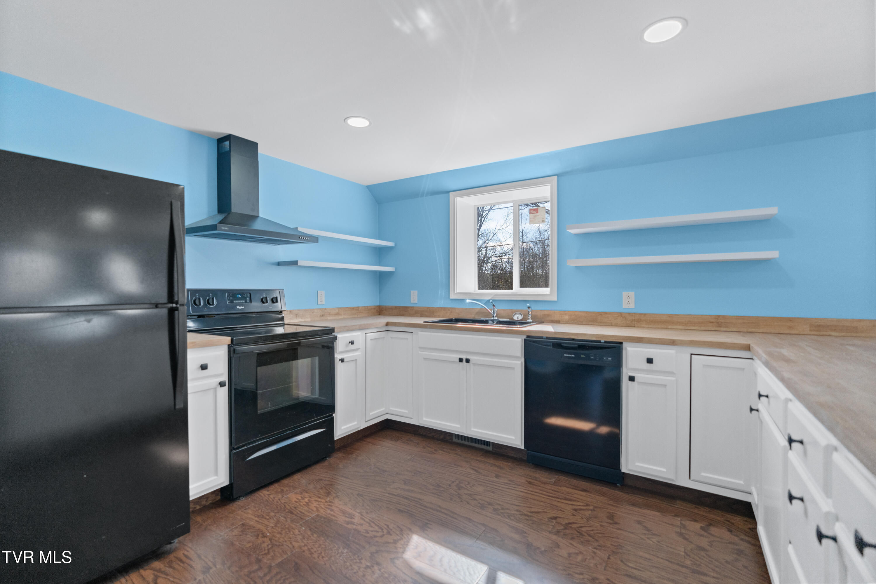 115 Ed Shipley Lane, Mohawk, Tennessee image 3