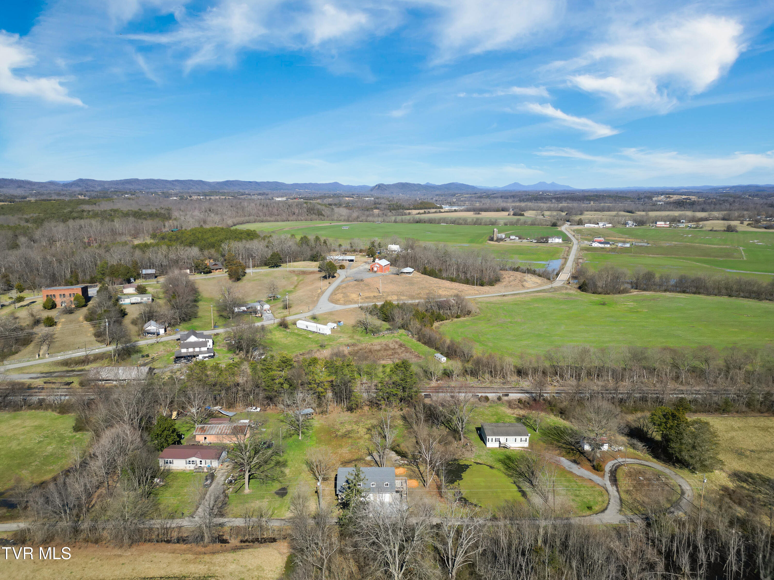 115 Ed Shipley Lane, Mohawk, Tennessee image 8