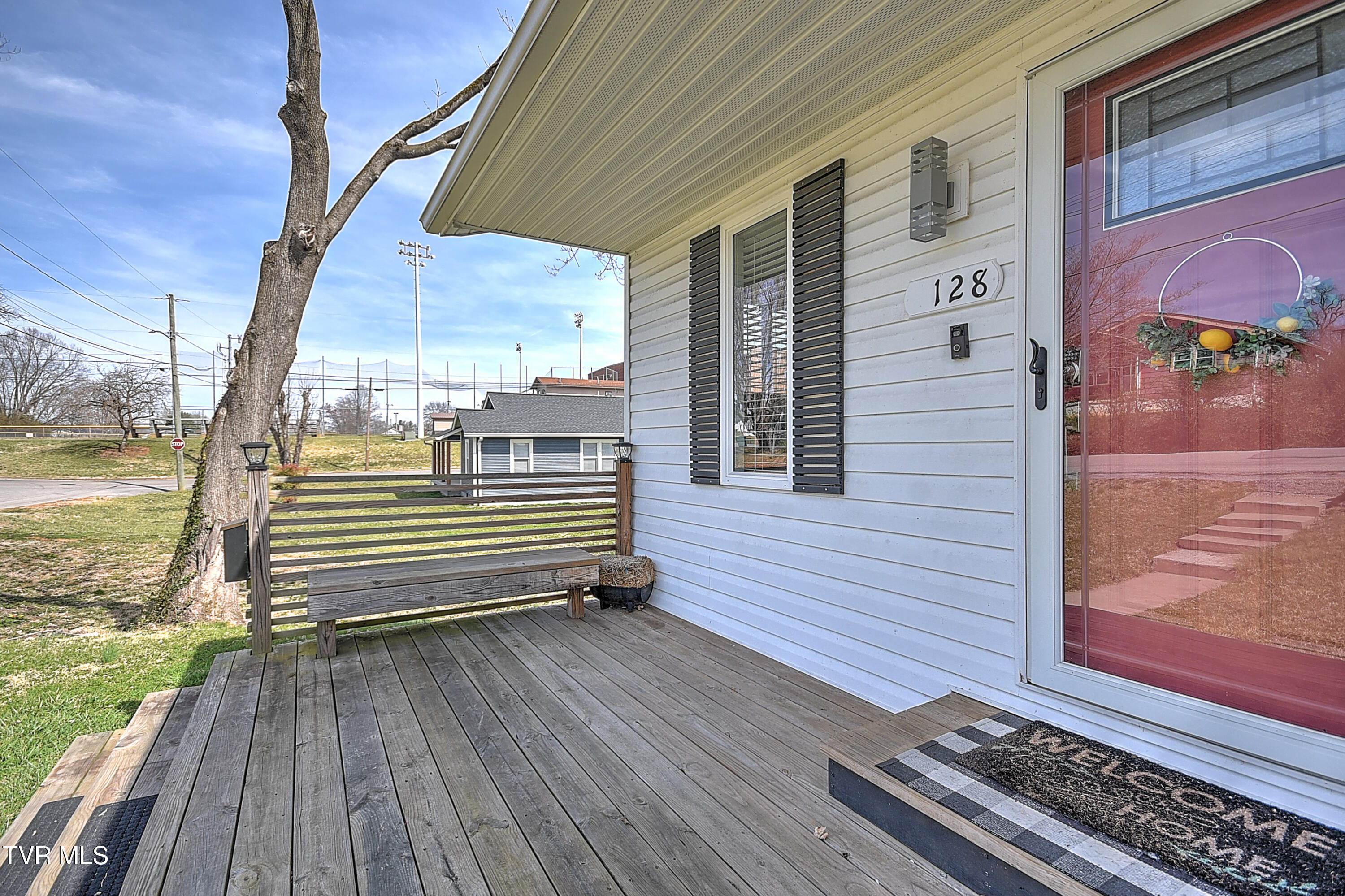 128 Hemlock Drive, Bristol, Virginia image 6