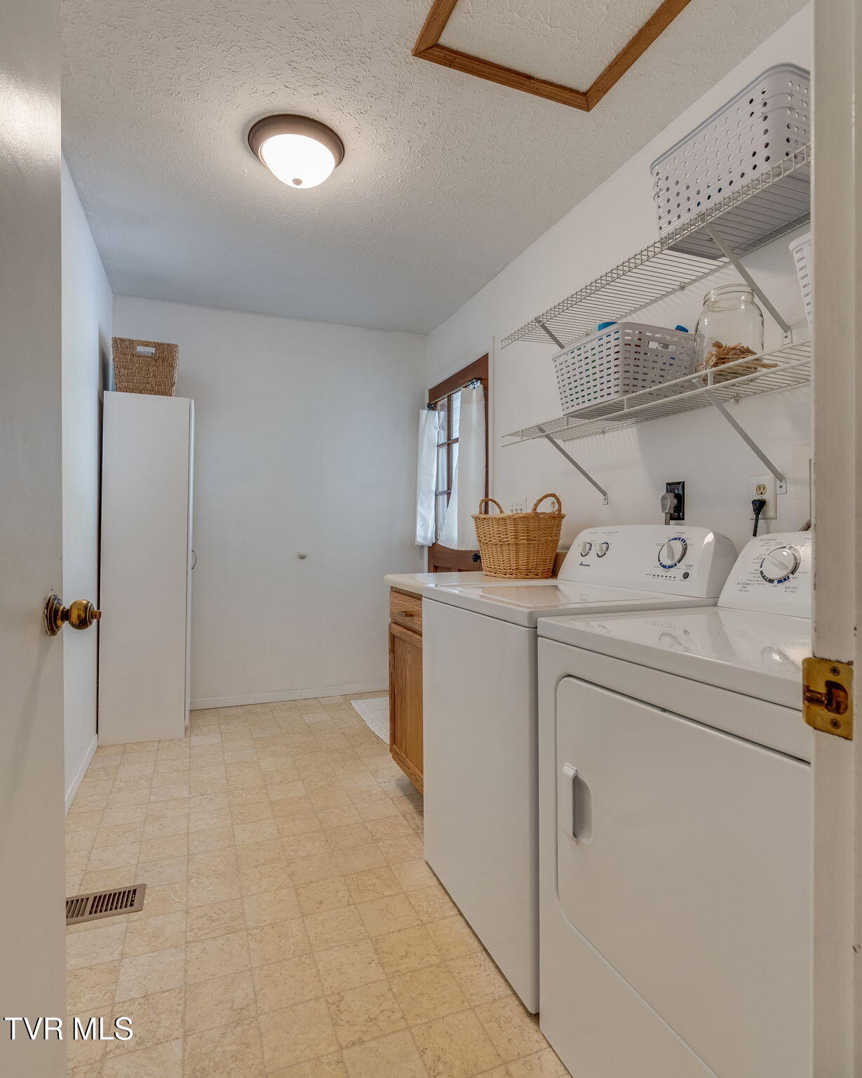 159 Rosewood Circle, Elizabethton, Tennessee image 21