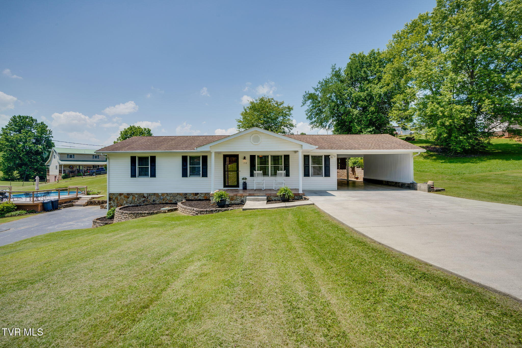 159 Rosewood Circle, Elizabethton, Tennessee image 1