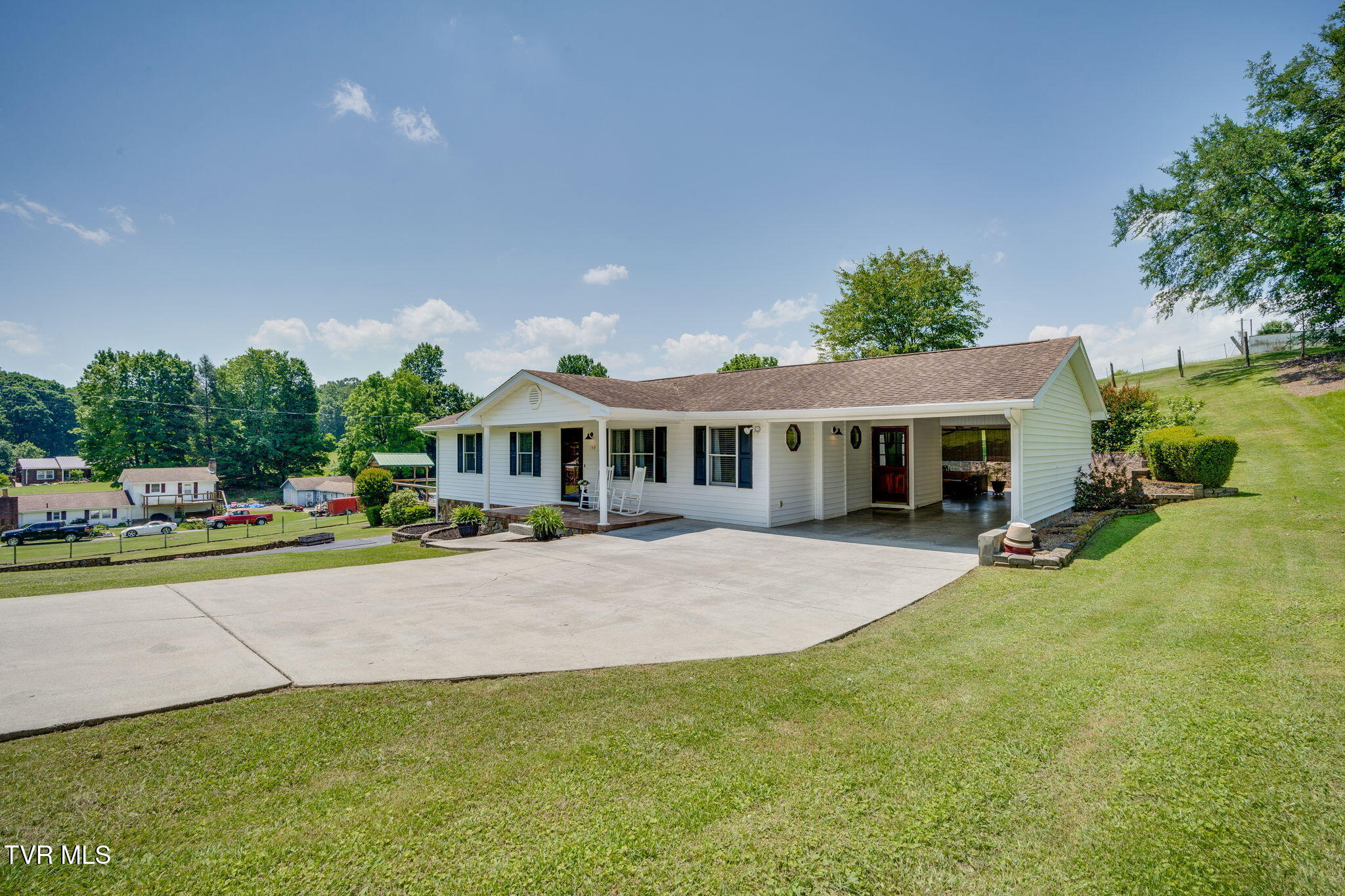 159 Rosewood Circle, Elizabethton, Tennessee image 4