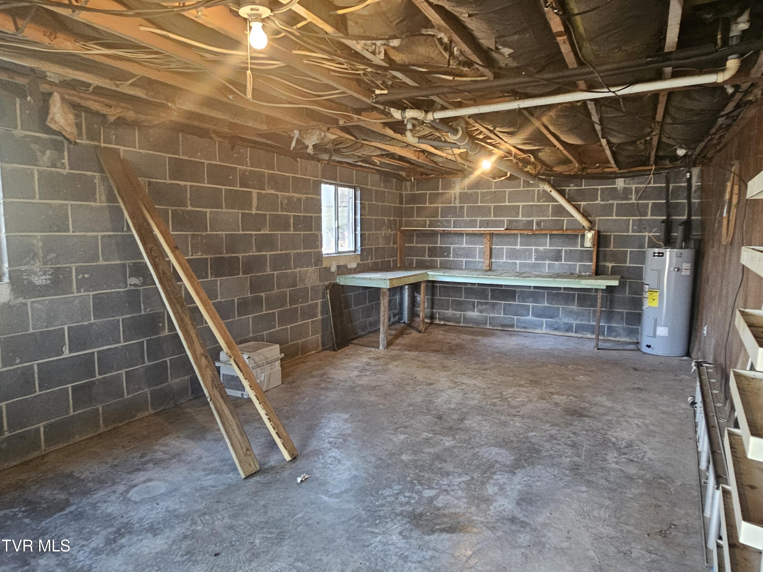 329 Chalet Drive, Coeburn, Virginia image 39