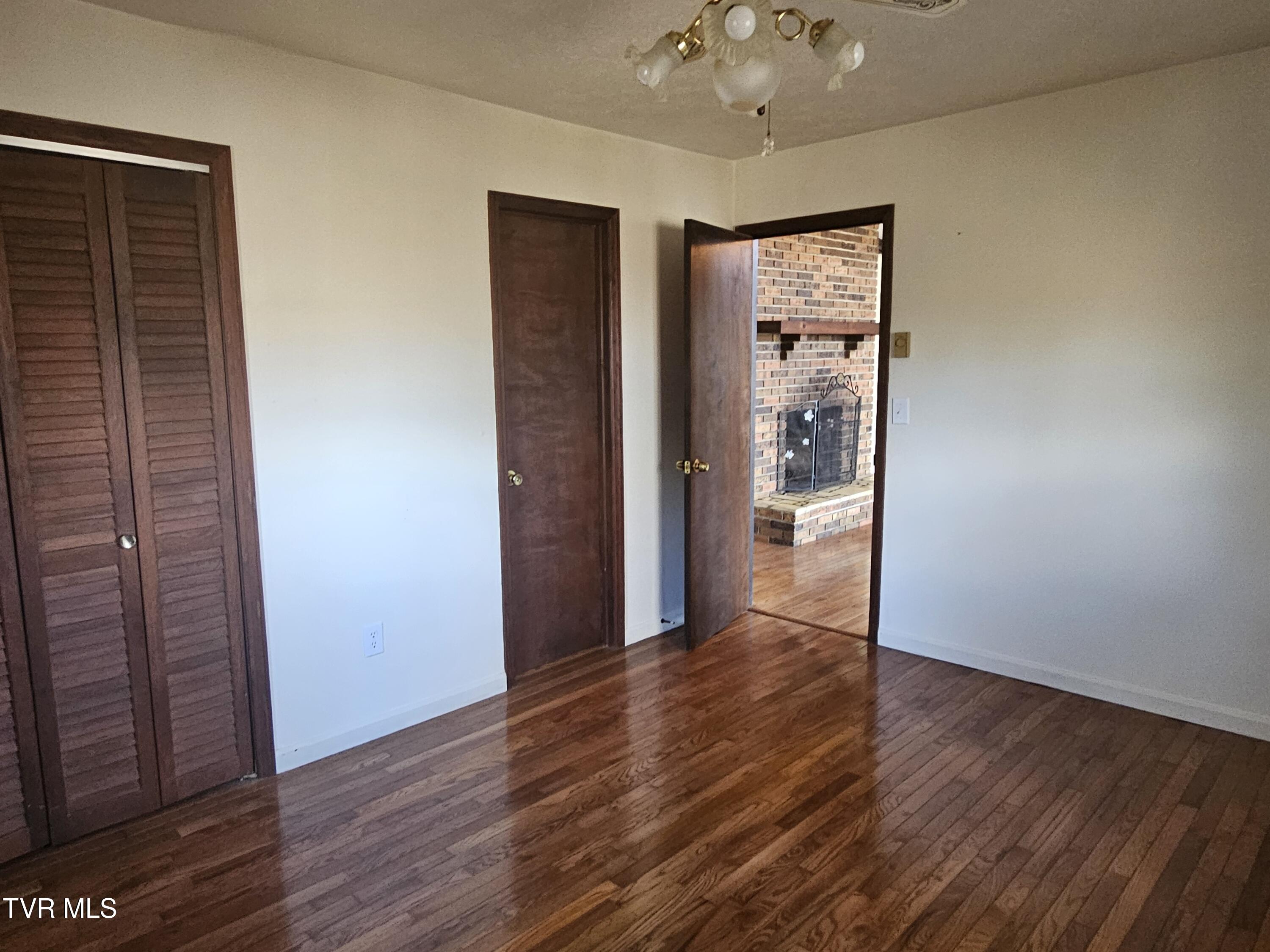 329 Chalet Drive, Coeburn, Virginia image 16