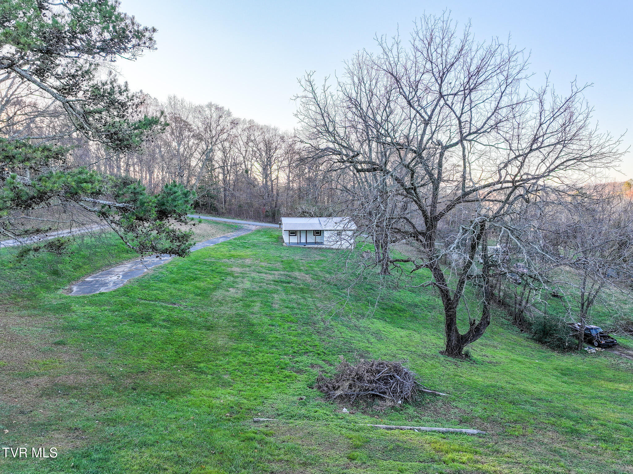 265 Hightop Road, Midway, Tennessee image 9
