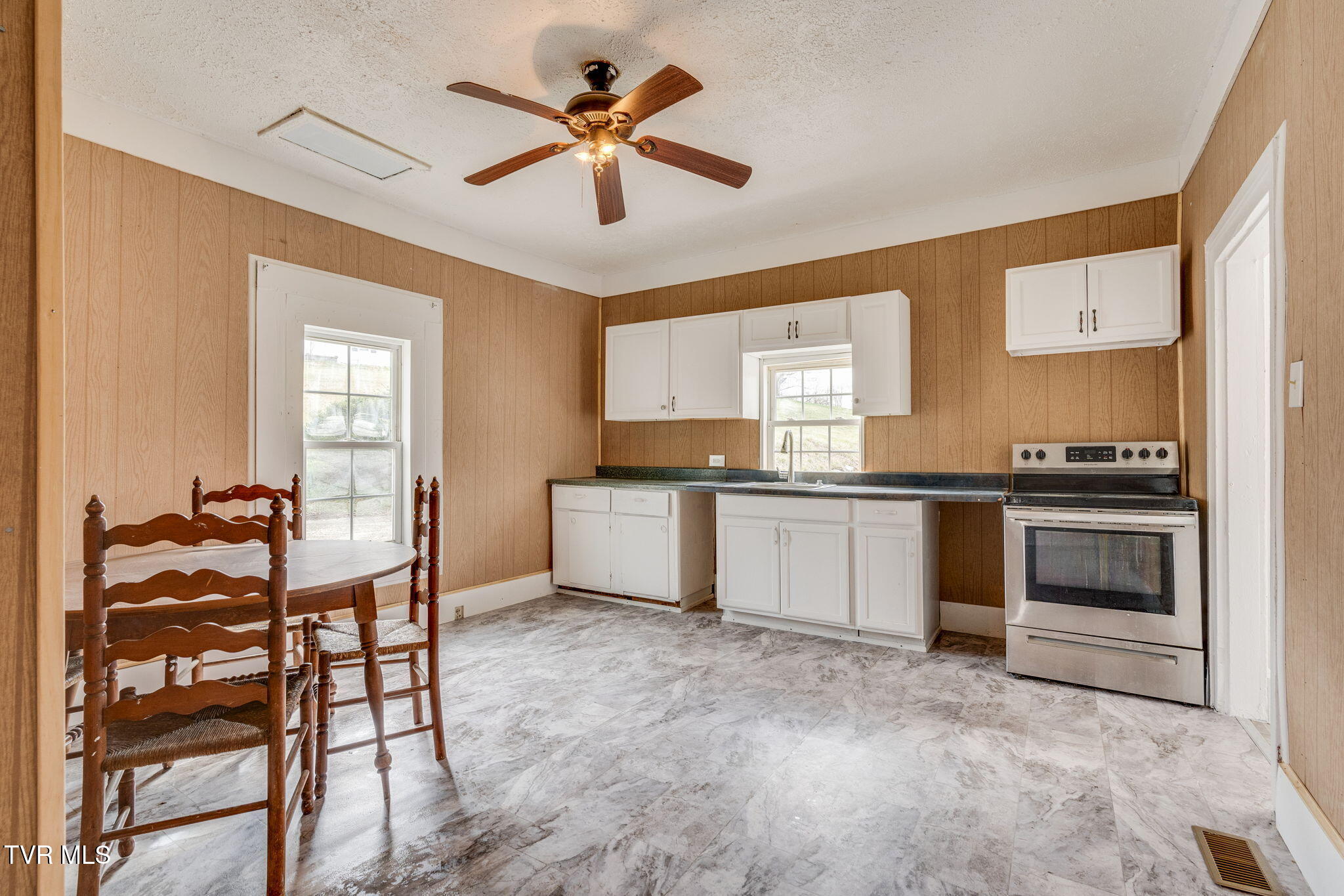 475 Shakesville Road, Bristol, Virginia image 6