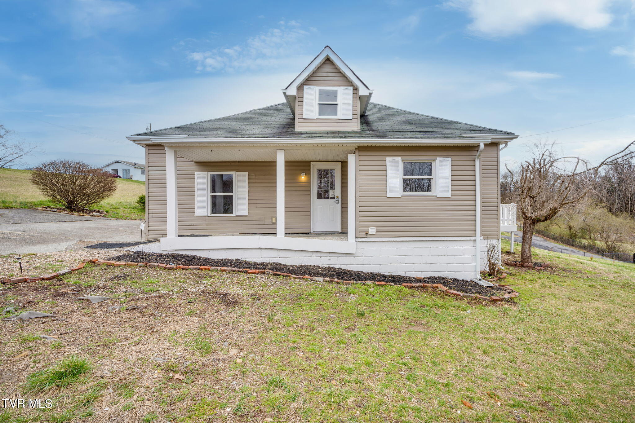 475 Shakesville Road, Bristol, Virginia image 1