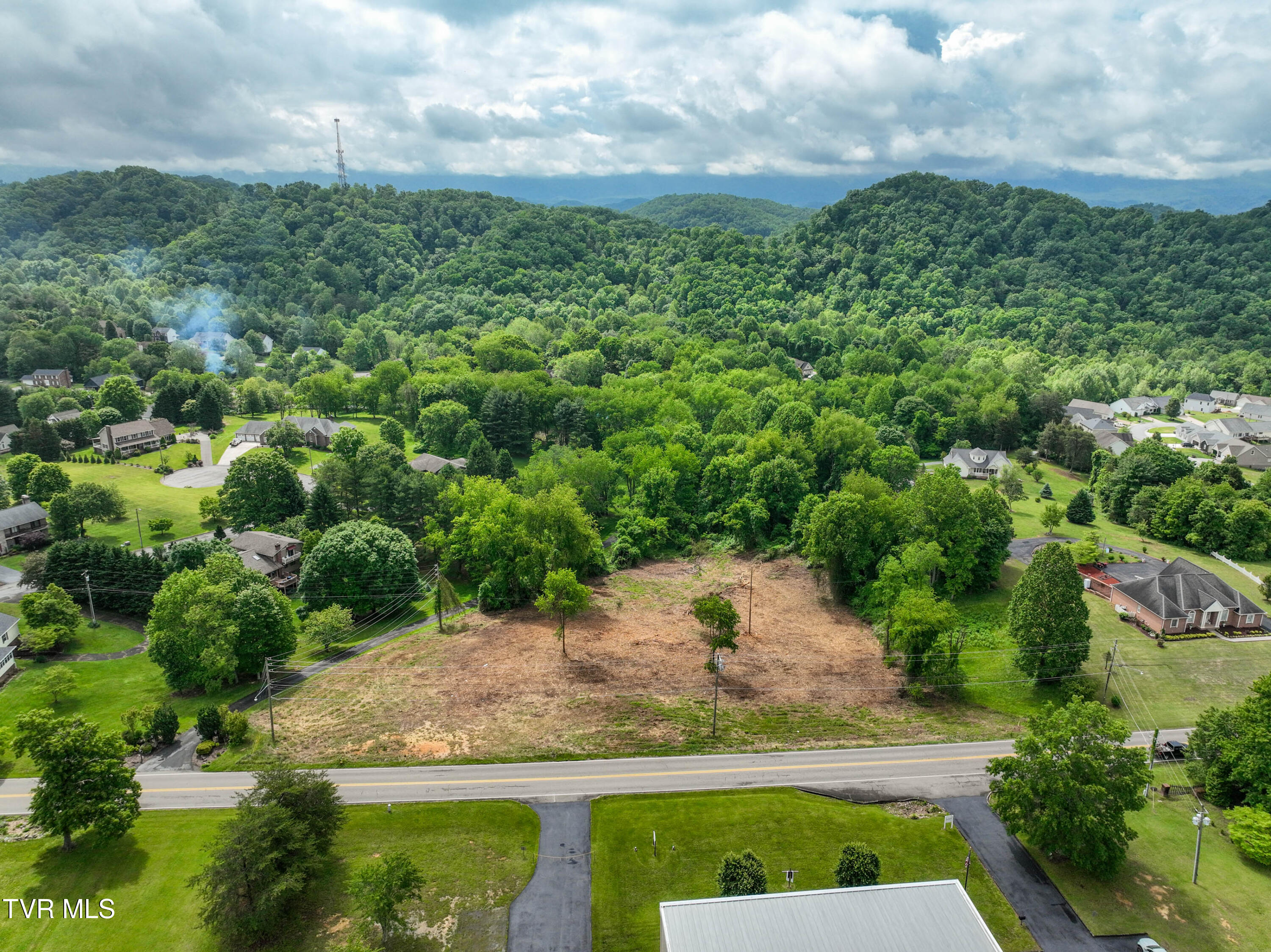 5820 Old Jonesboro Road, Bristol, Tennessee image 2