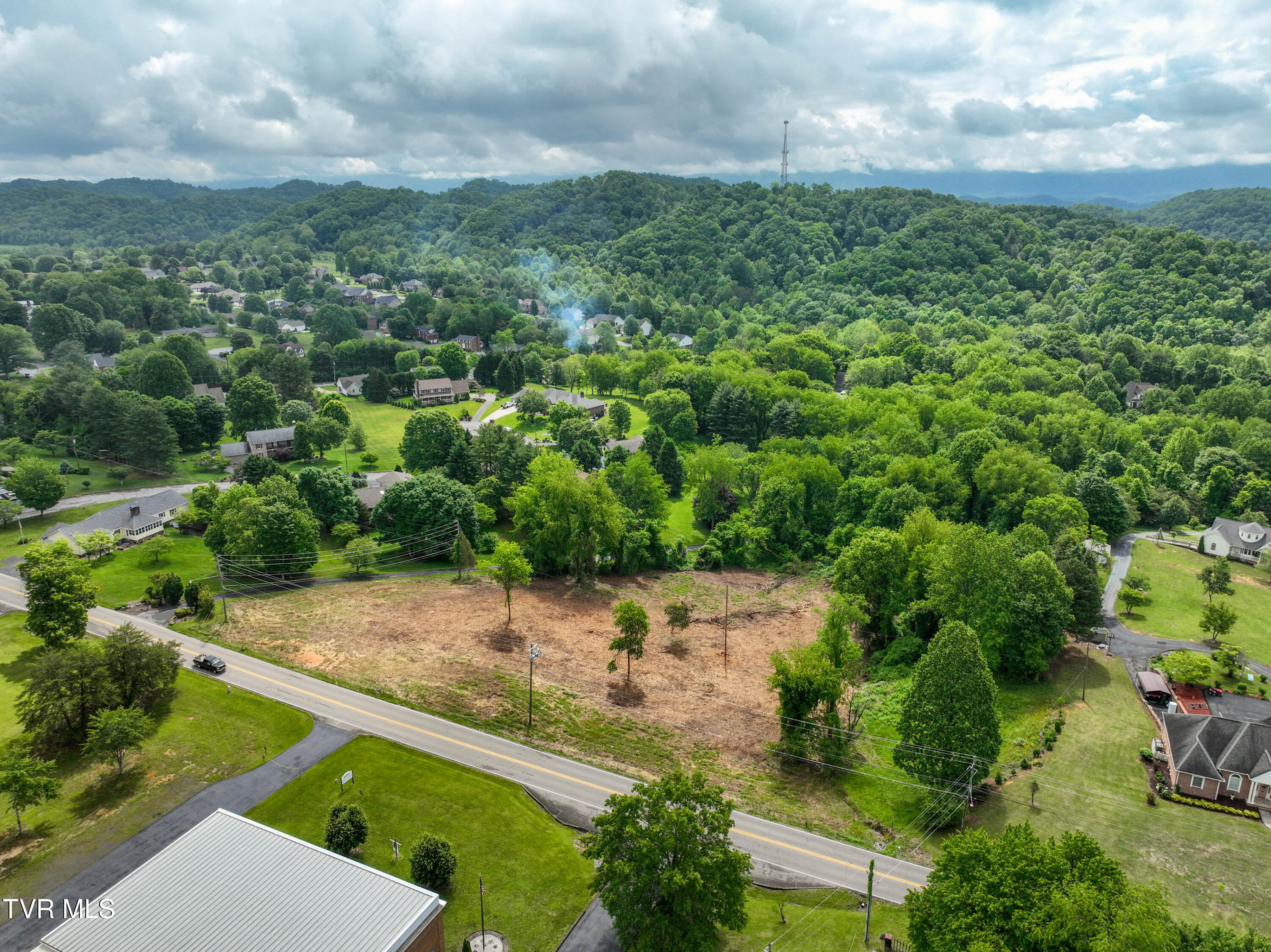 5820 Old Jonesboro Road, Bristol, Tennessee image 3