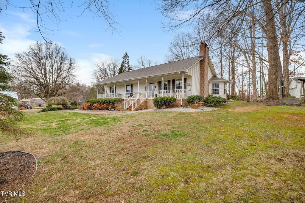 Photo of 455 Brian Circle, Afton, TN 37616 (MLS # 9992046)