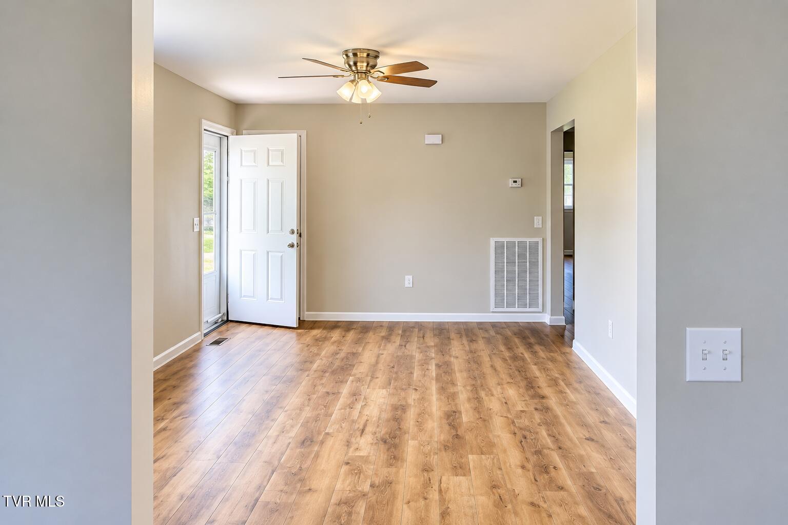 1065 Southwest Florist Road
