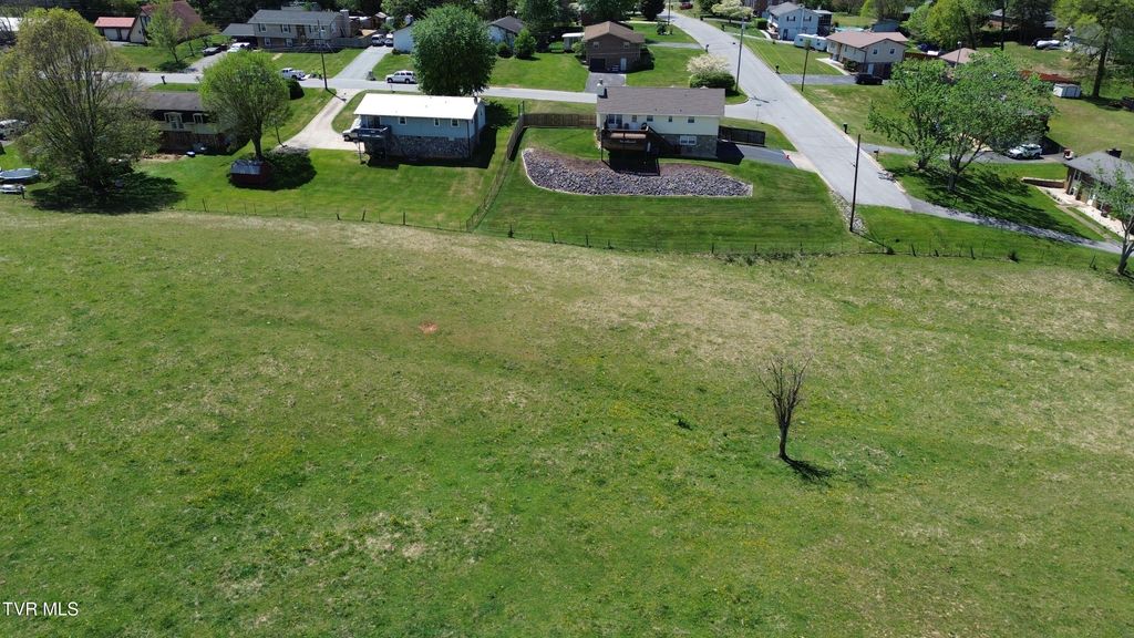 Photo of Tbd Lynn Road, Johnson City, TN 37604 (MLS # 9994104)