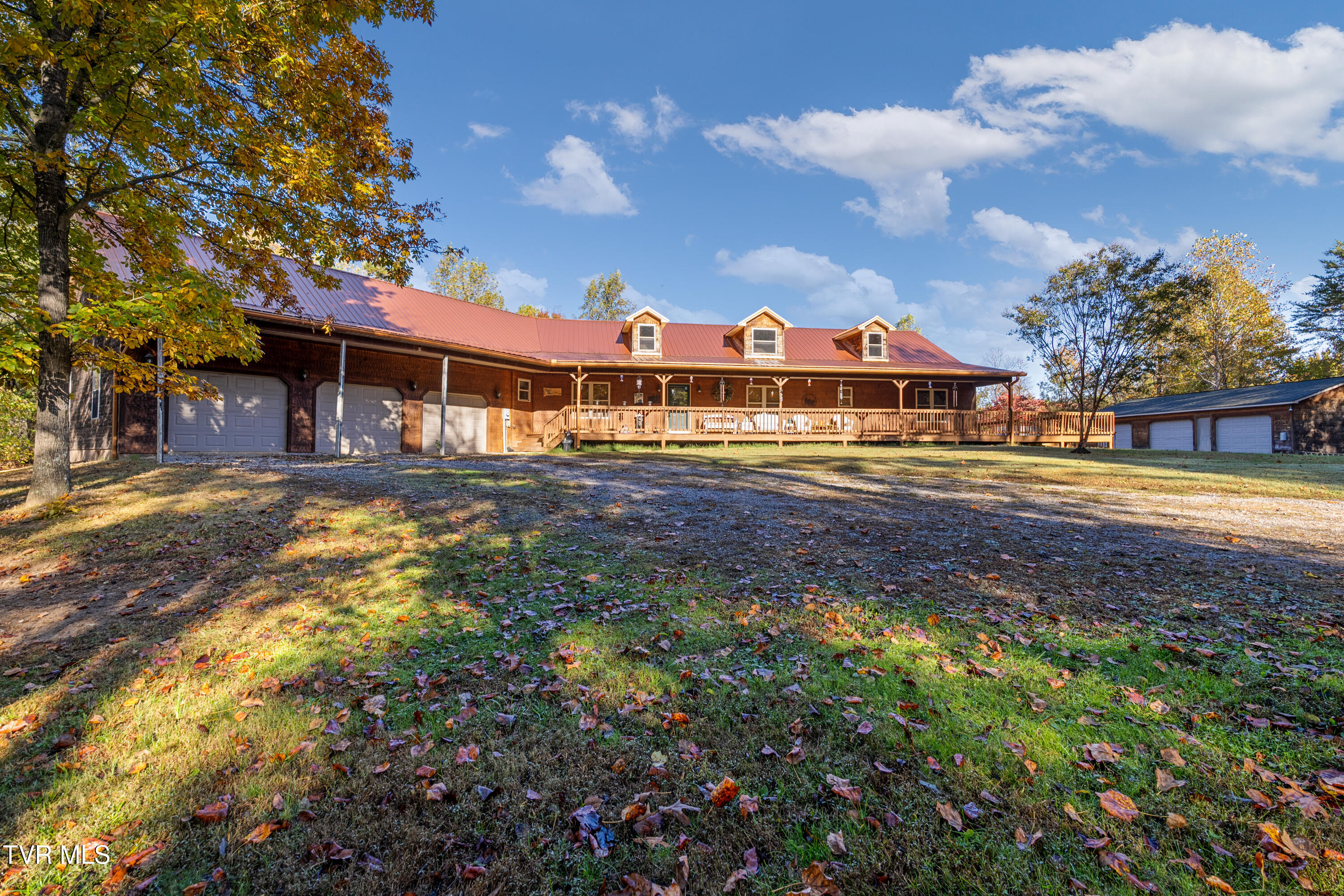 1374 West Allens Bridge Road