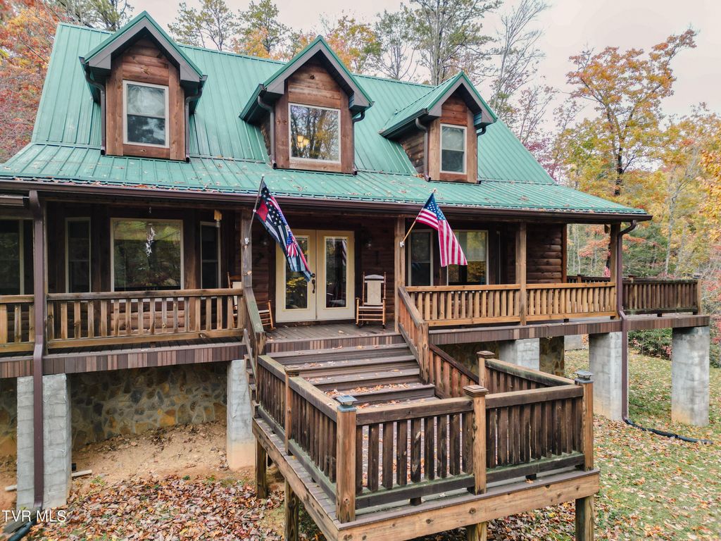 Photo of 13945 Asheville Highway, Greeneville, TN 37743 (MLS # 9987748)