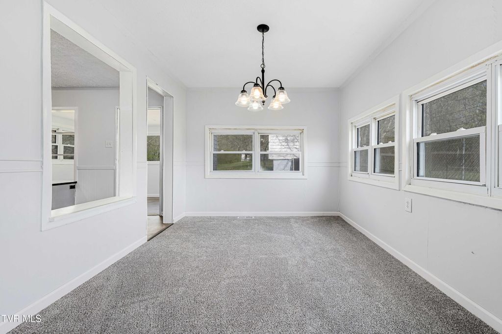 Photo of 1663 Bristol Caverns Highway, Bristol, TN 37620 (MLS # 9993339)