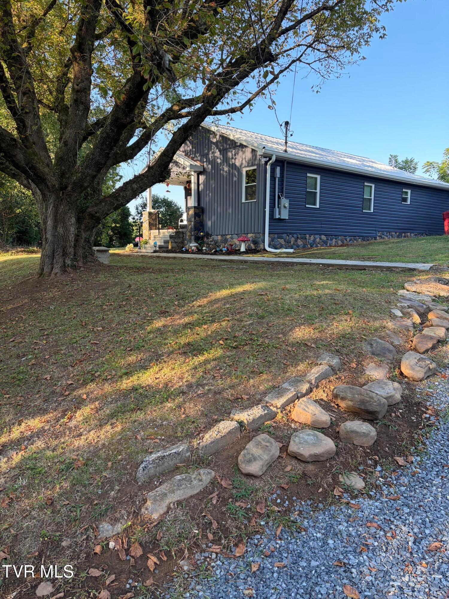 1007 Embreville Road