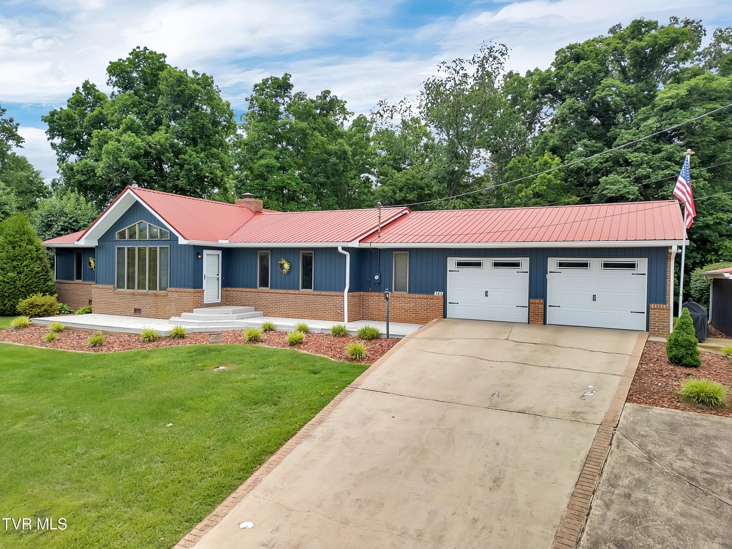 385 Lori Circle, Chuckey, Tennessee image 1