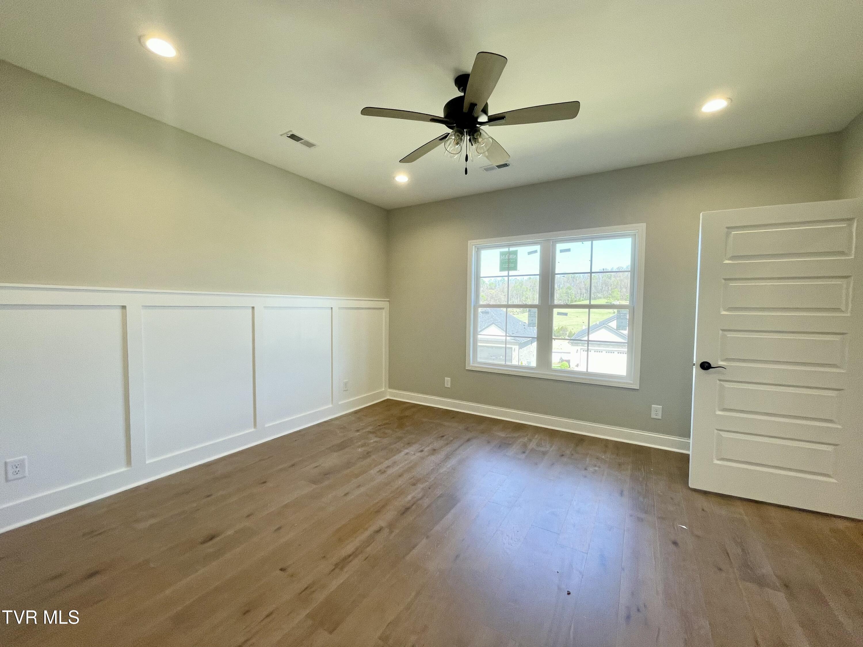 4050 Maize Place, Piney Flats, Tennessee image 12