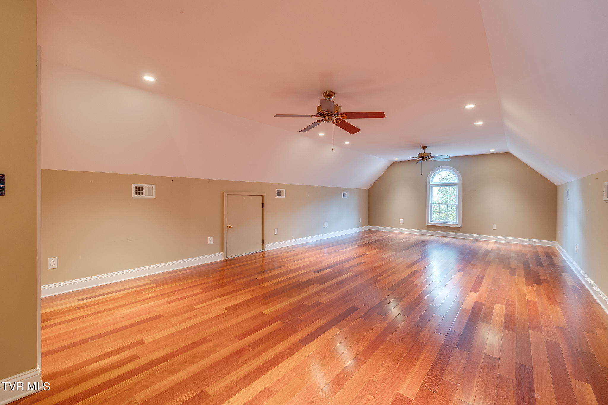 2164 Dave Buck Road, Johnson City, Tennessee image 41
