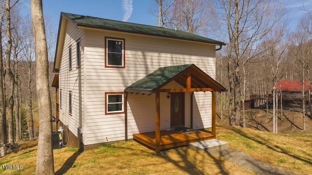 Photo of 1131 Cherry Springs Lane, Trade, TN 37691 (MLS # 9991665)