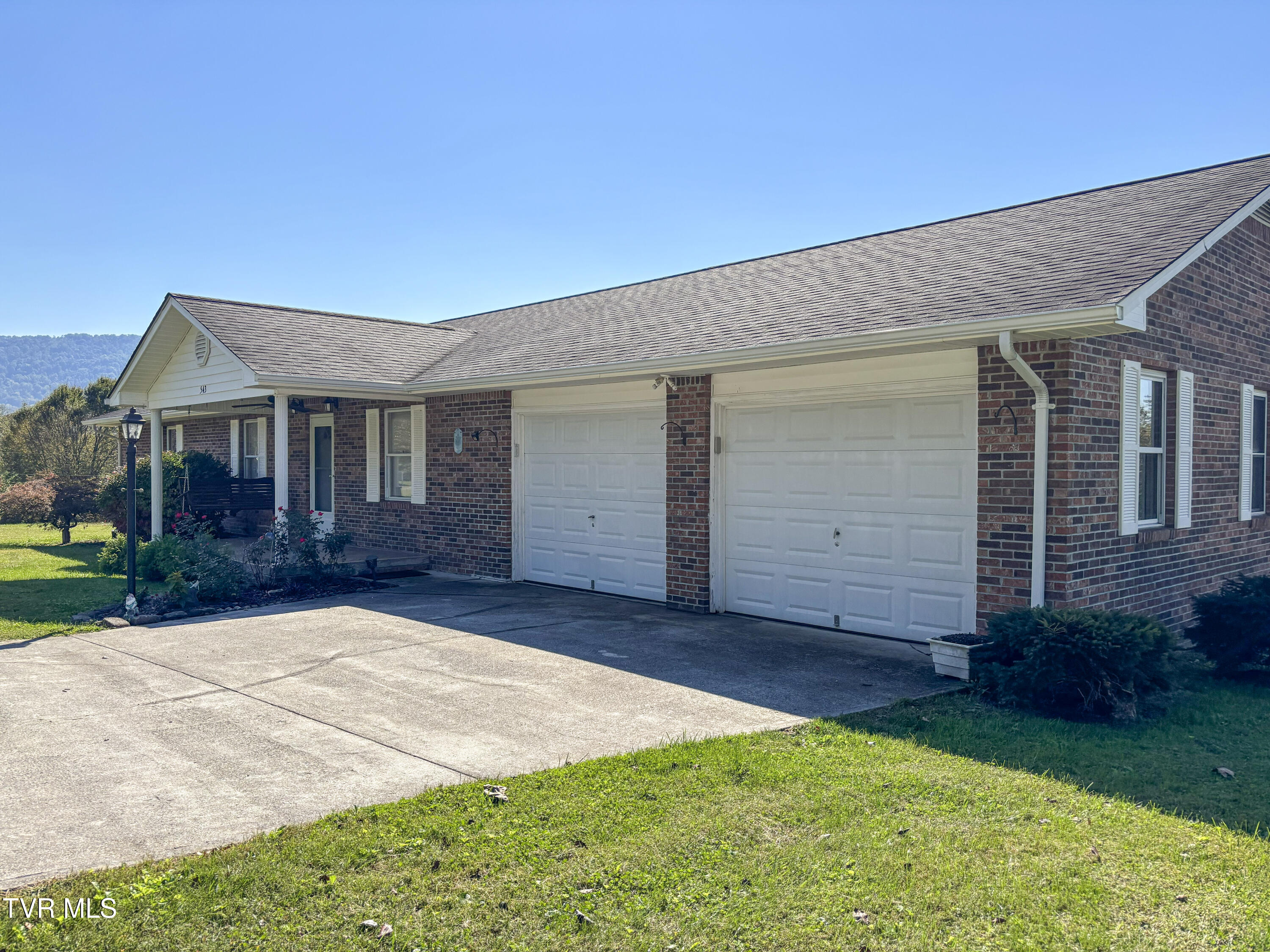 543 Dryden Heights Drive