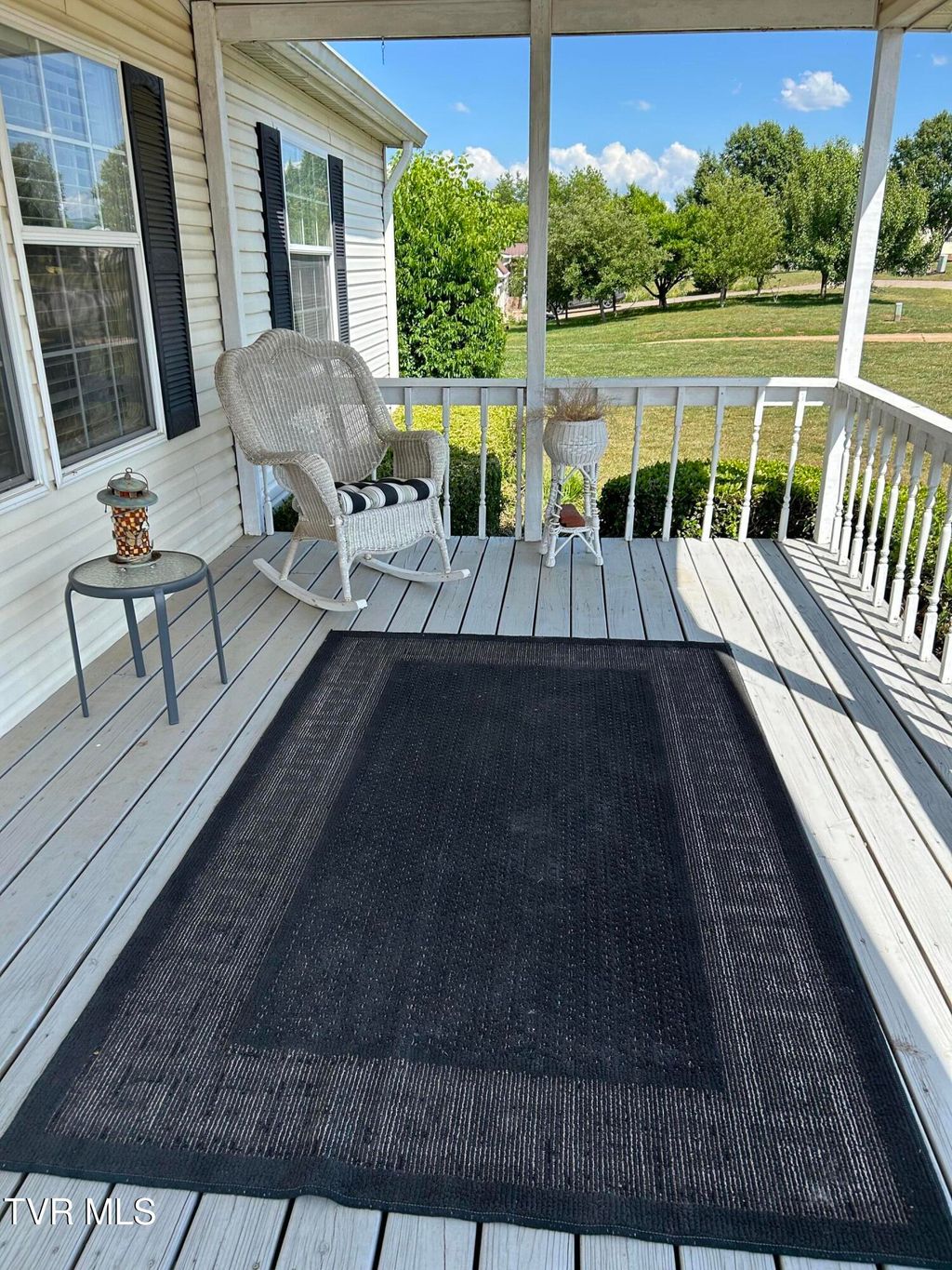 Photo of 210 Ebenezer Loop, Chuckey, TN 37641 (MLS # 9995633)