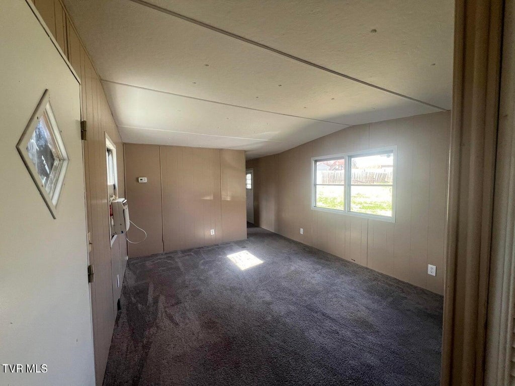 Photo of 2004 Charlotte Street, Kingsport, TN 37660 (MLS # 9996685)