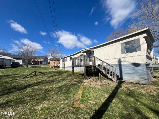 2004 CHARLOTTE ST, KINGSPORT, TN 37660 - Image 168f3f207a0f72997d0c6cd4bcddb6b7/677467465