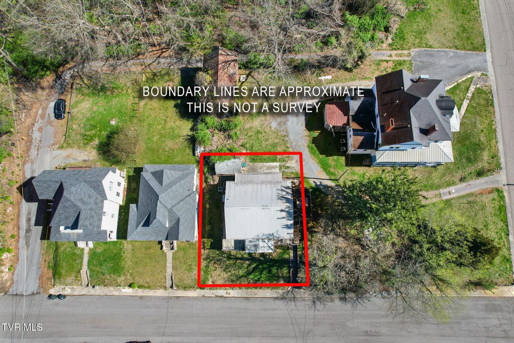 Photo of 615 Buckner Street, Bristol, VA 24201 (MLS # 9993097)