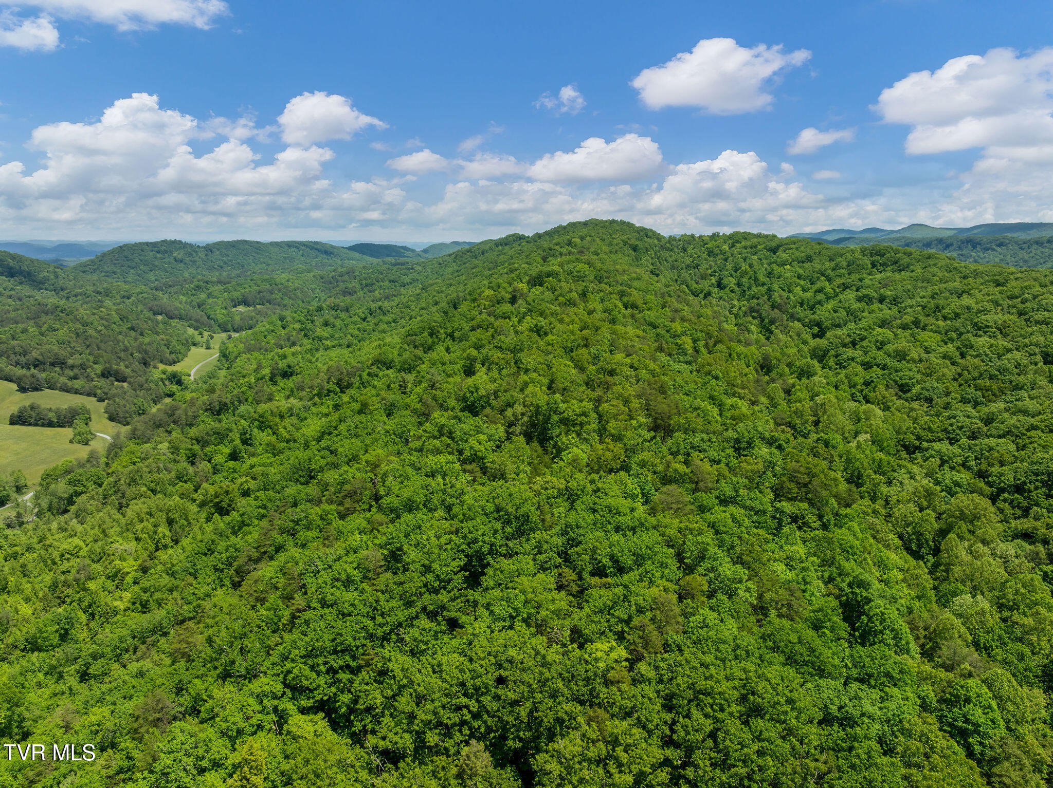 2039 War Valley Road, Rogersville, Tennessee image 5