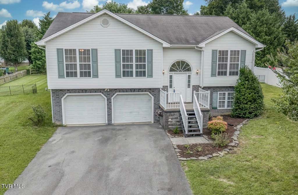 Photo of 183 Royal Oaks Drive, Jonesborough, TN 37659 (MLS # 9996443)