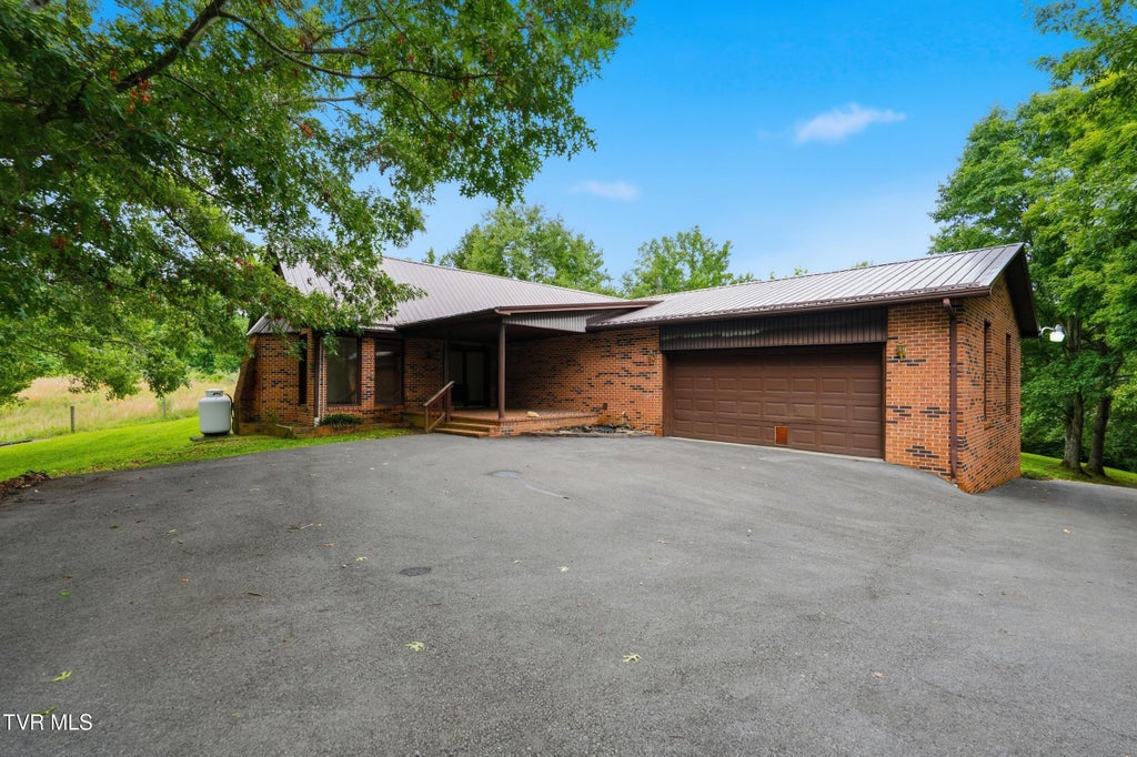 Photo of 16183 Pocahontas Trail, Meadowview, VA 24361 (MLS # 10001103)