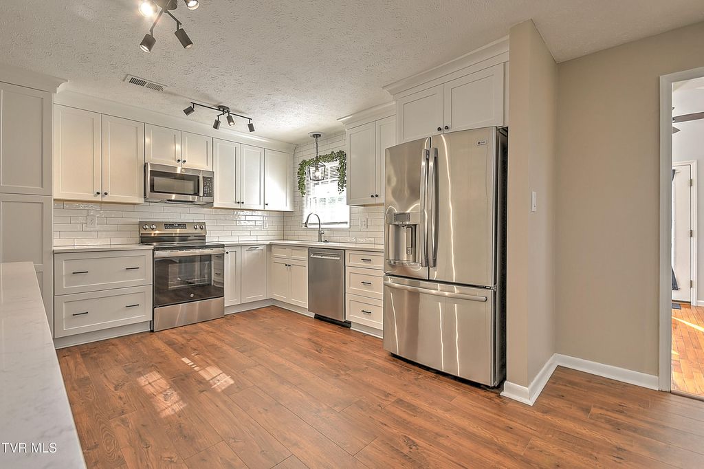 Photo of 3604 Deland Drive, Kingsport, TN 37664 (MLS # 9995343)