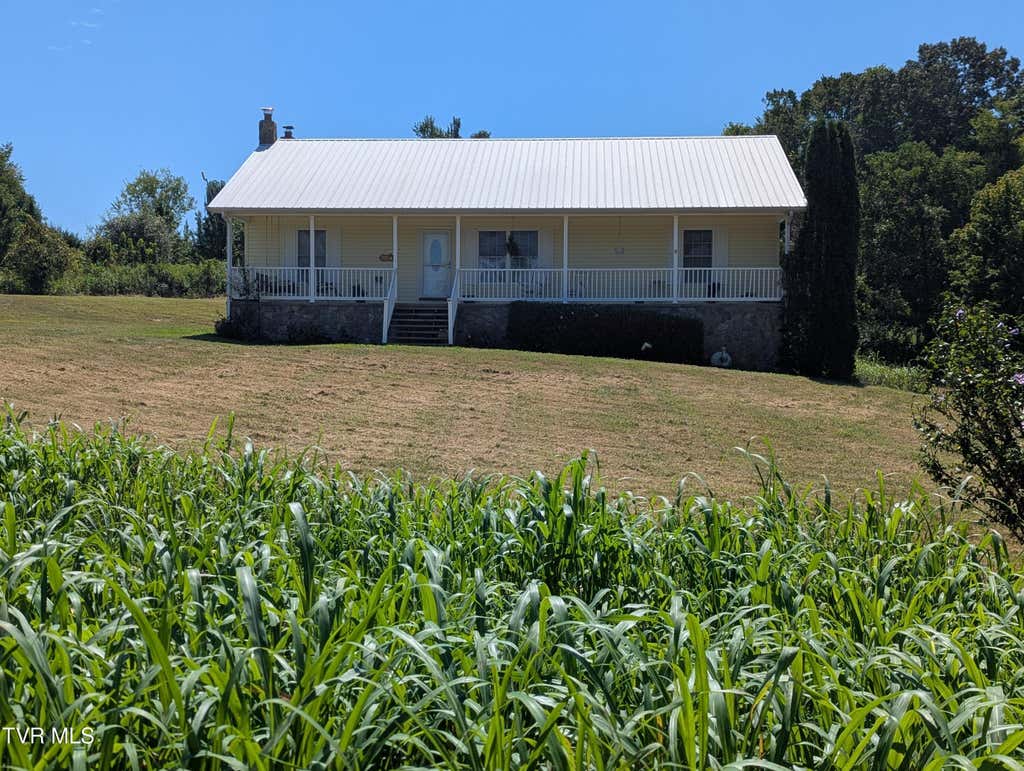 Photo of 7991 Warrensburg Road, Mosheim, TN 37818 (MLS # 9999422)