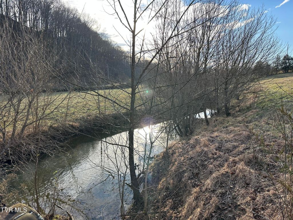 Photo of 2 Hoover Road, Greeneville, TN 37745 (MLS # 9990686)