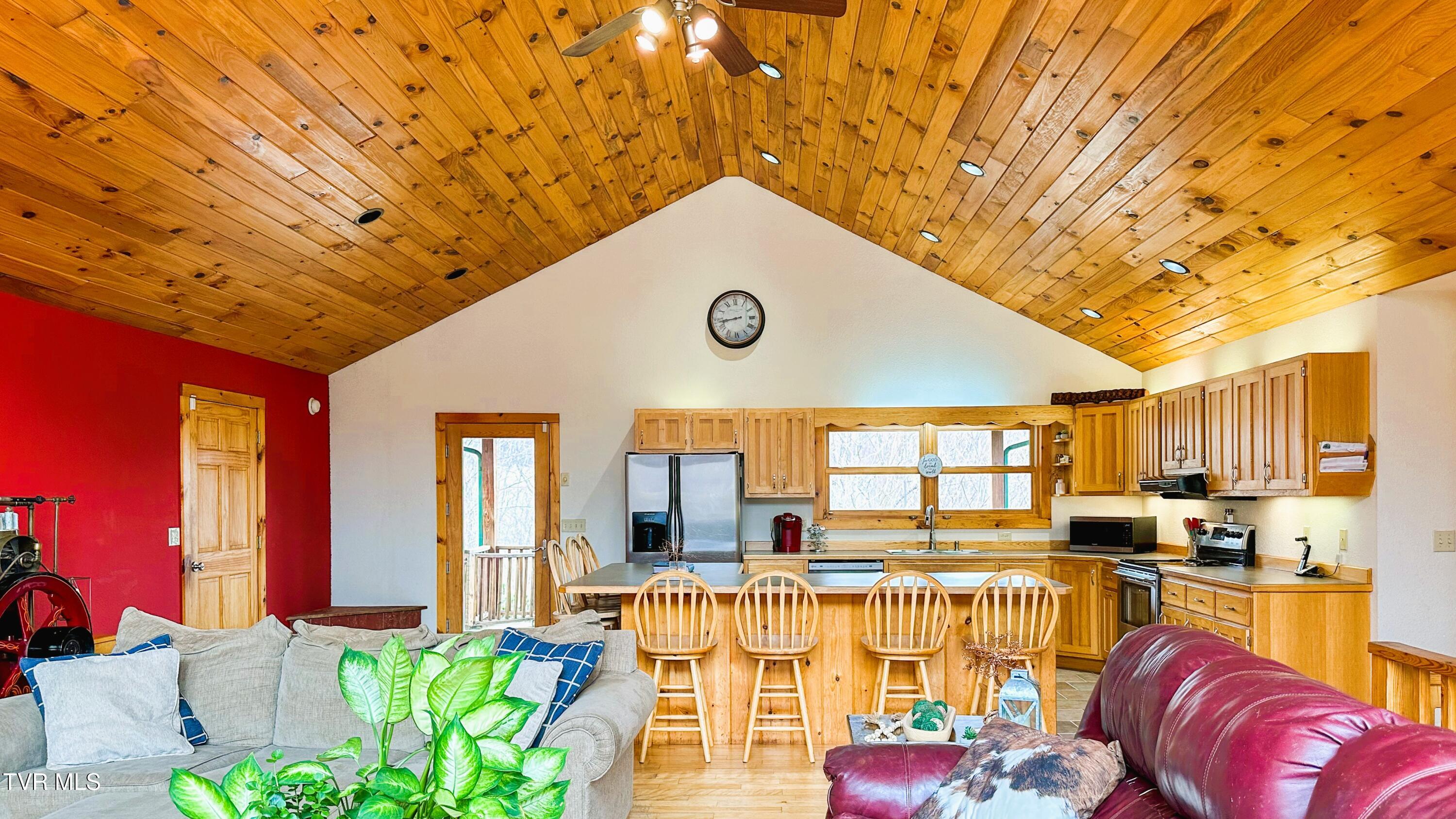 130 Jess Jarrett Road, Roan Mountain, Tennessee image 16