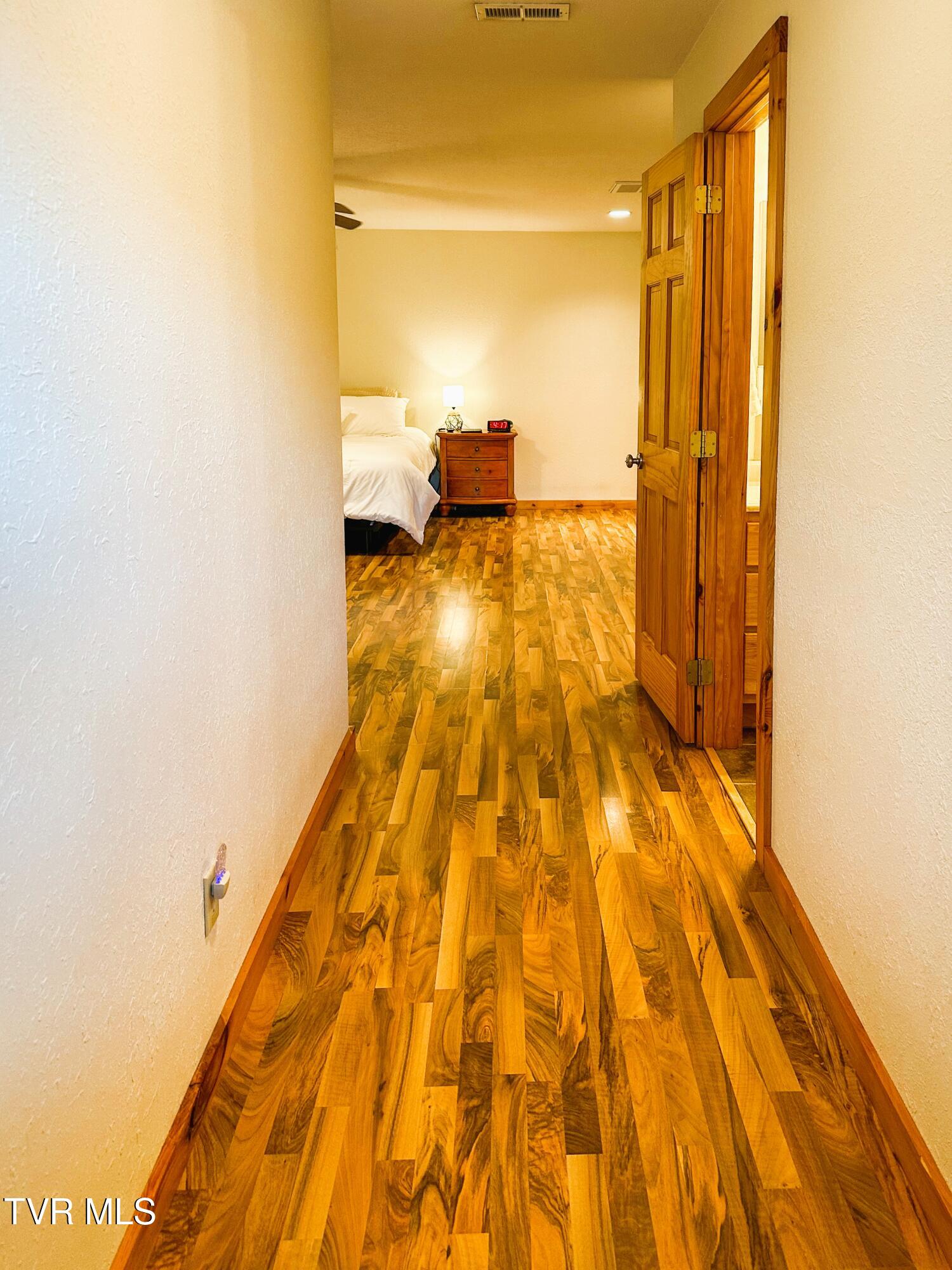 130 Jess Jarrett Road, Roan Mountain, Tennessee image 34