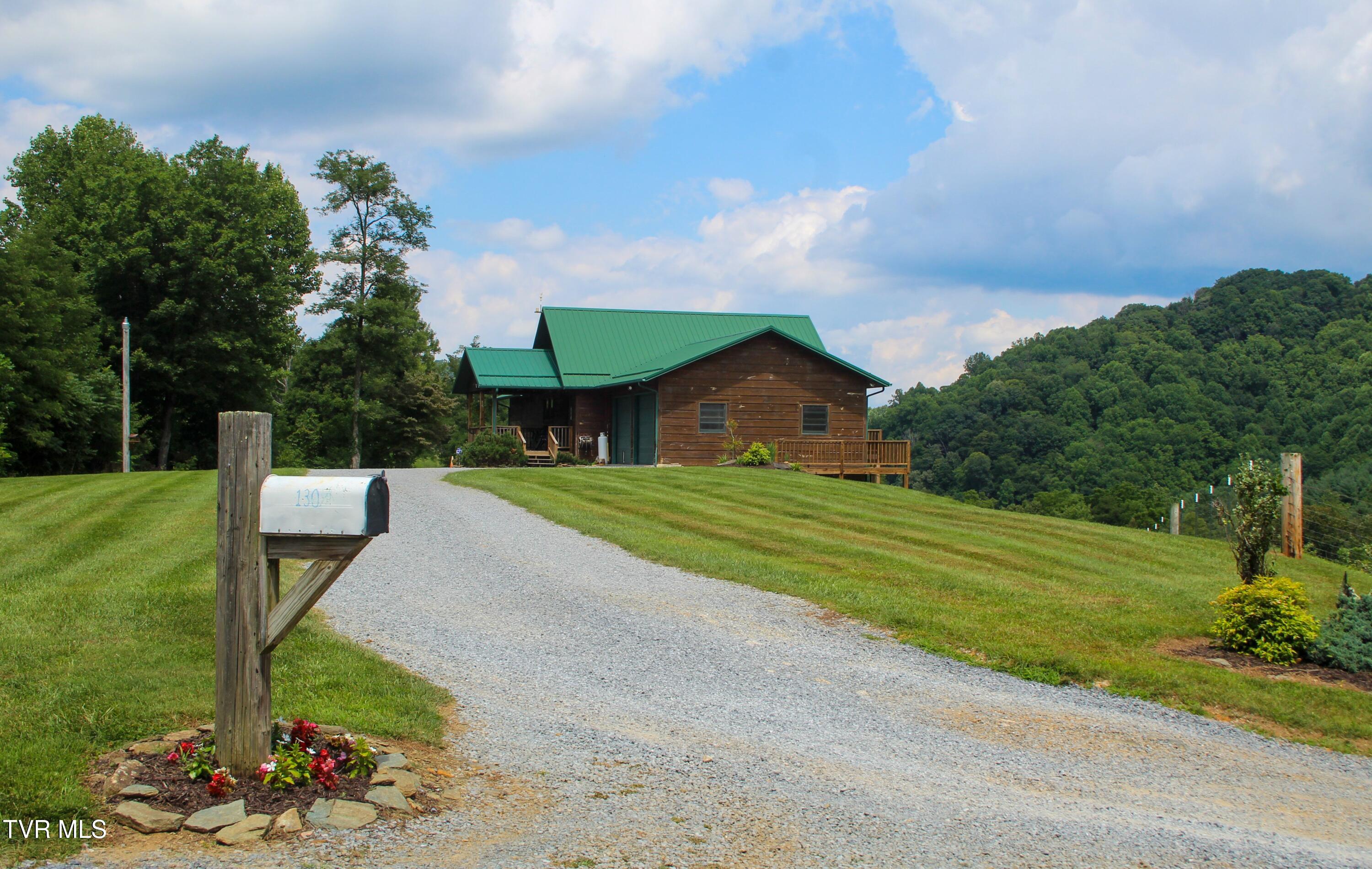 130 Jess Jarrett Road, Roan Mountain, Tennessee image 5