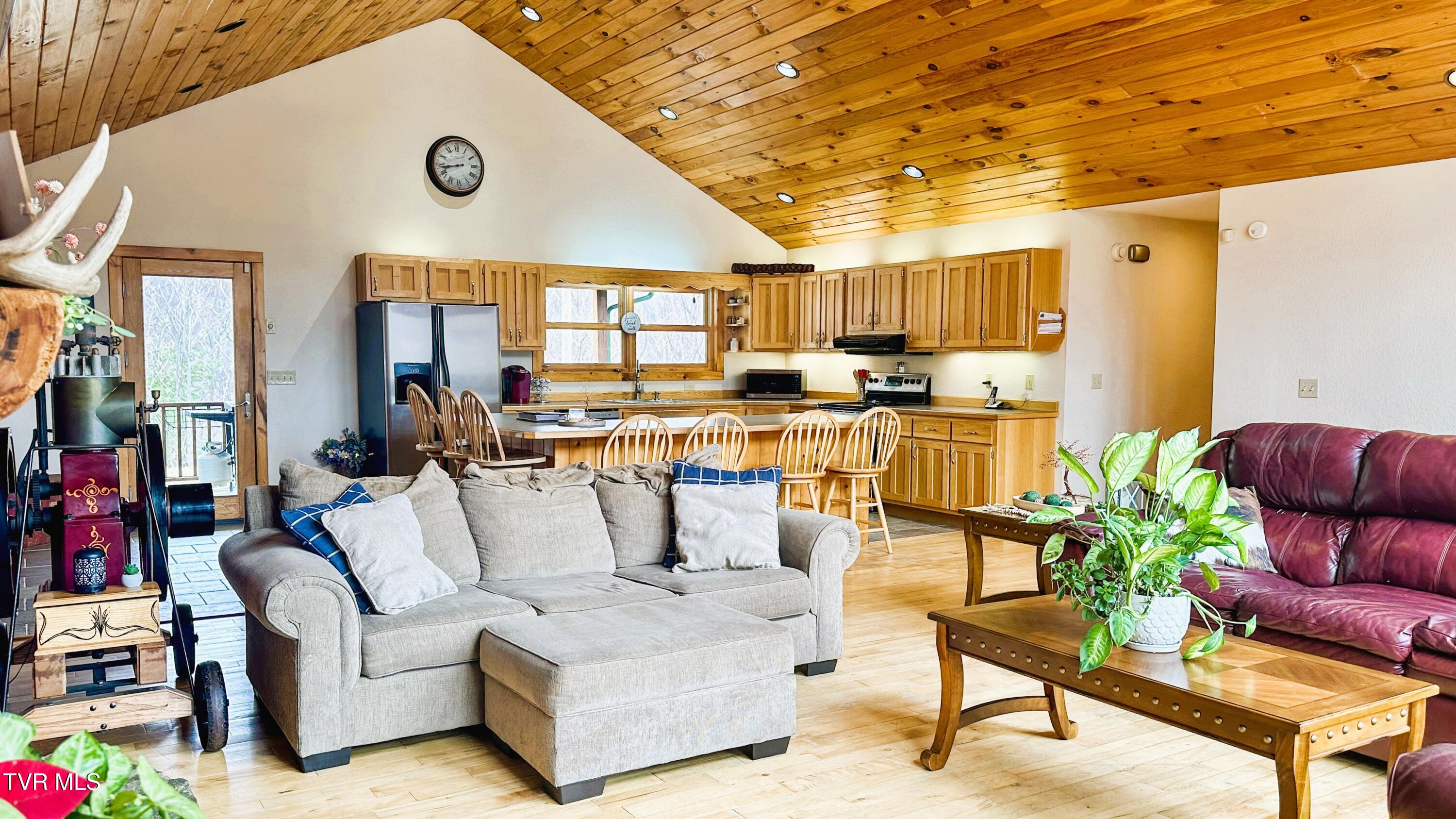 130 Jess Jarrett Road, Roan Mountain, Tennessee image 15