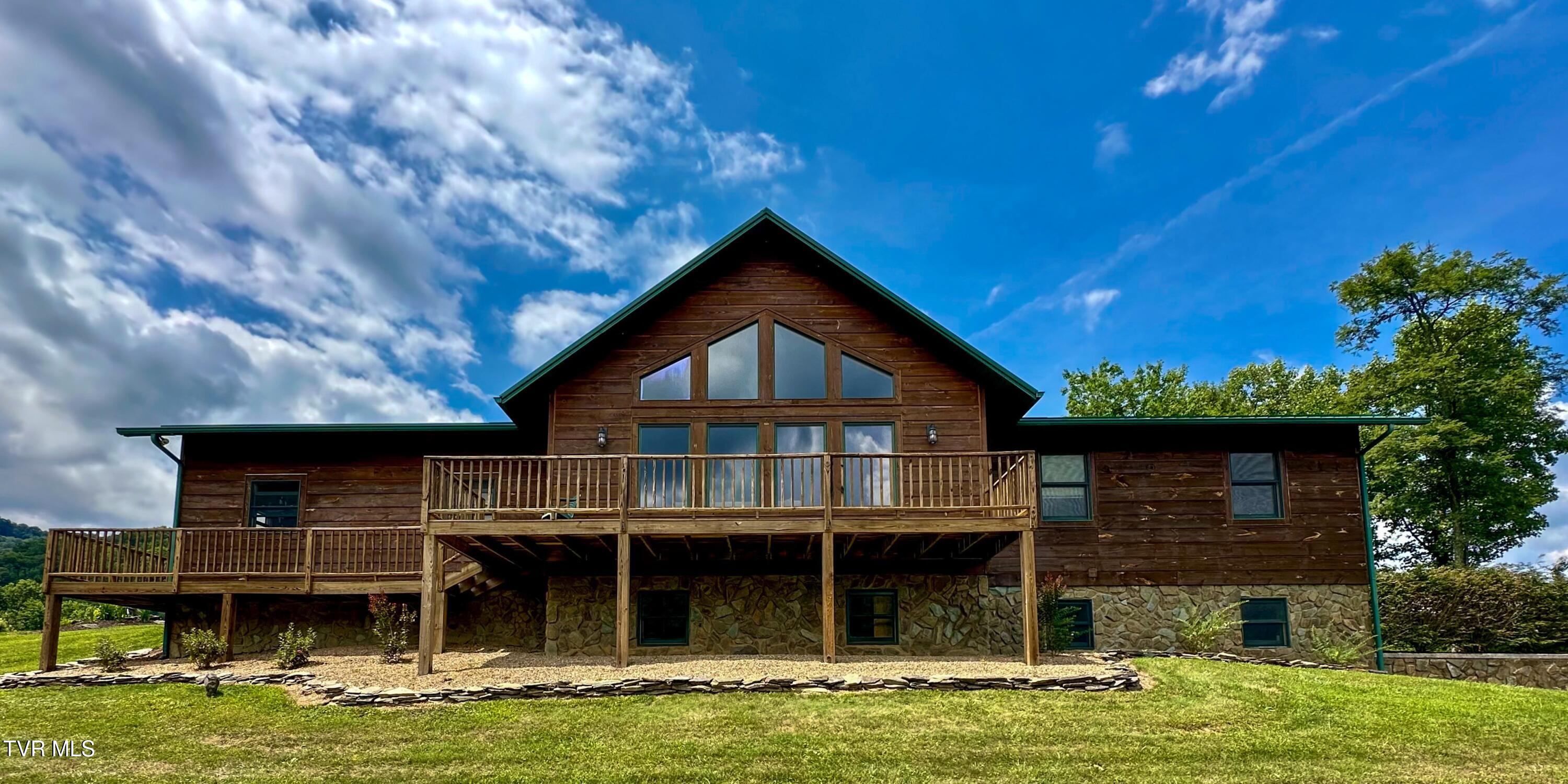 130 Jess Jarrett Road, Roan Mountain, Tennessee image 1