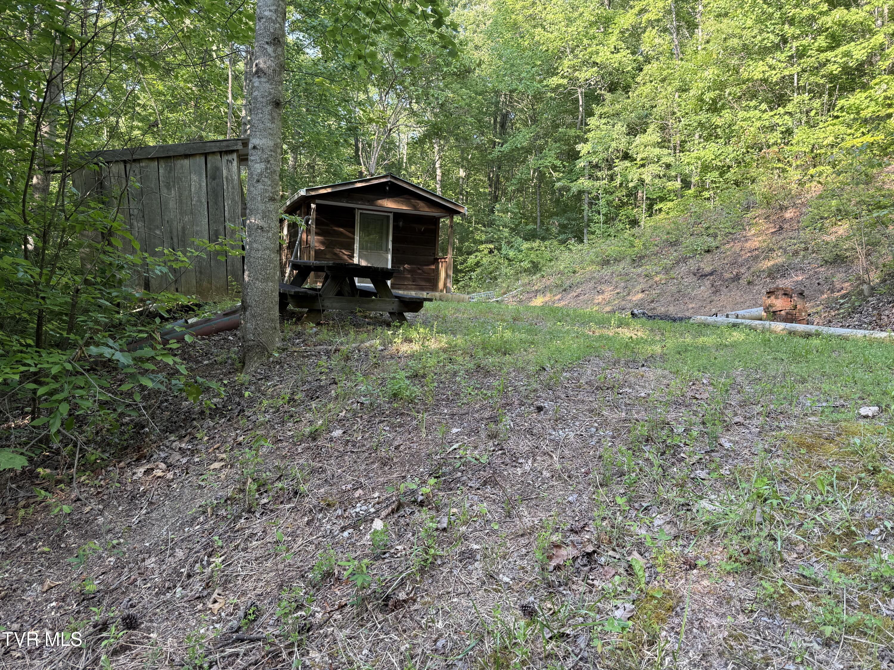 613 Ensor Road, Church Hill, Tennessee image 4
