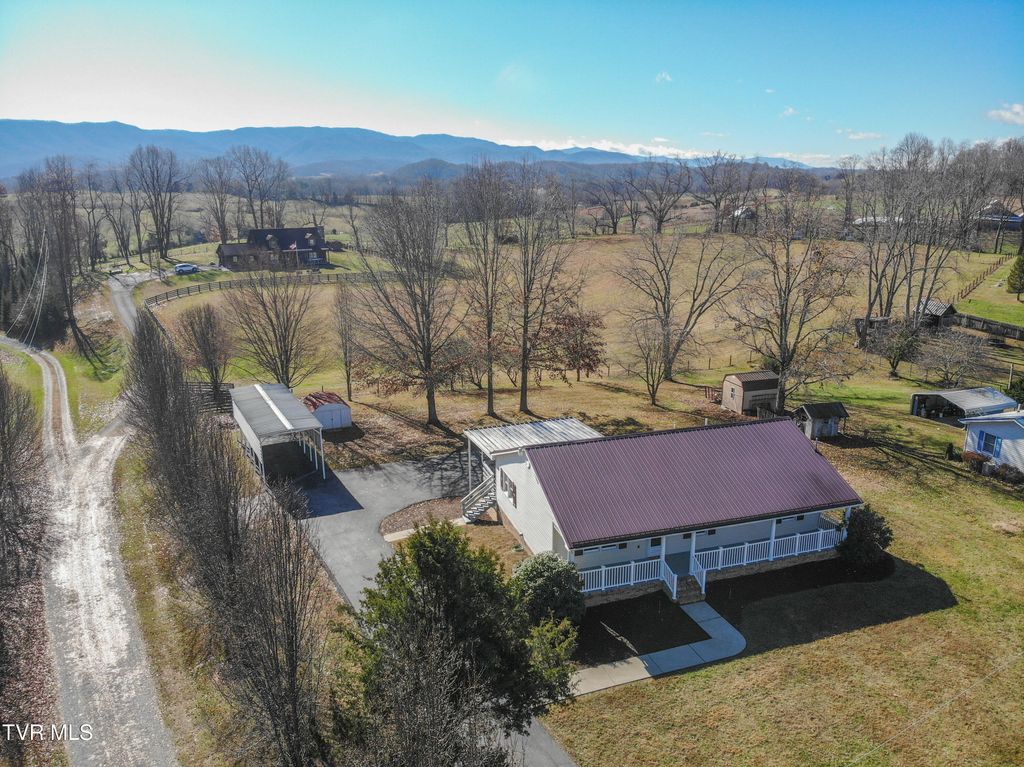 Photo of 19283 Saturn Drive, Abingdon, VA 24211 (MLS # 9988692)