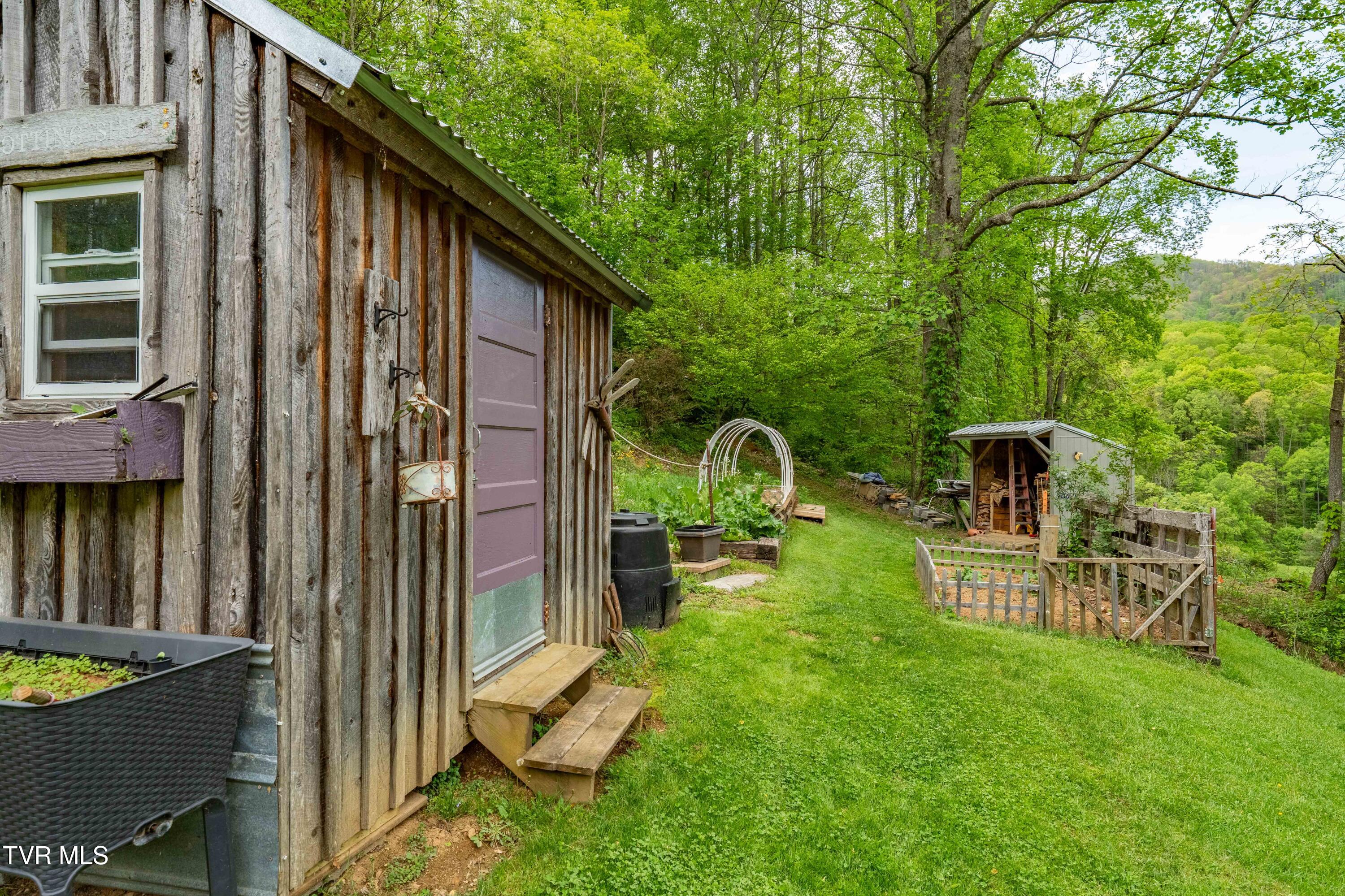 150 Rice Road, Flag Pond, Tennessee image 46