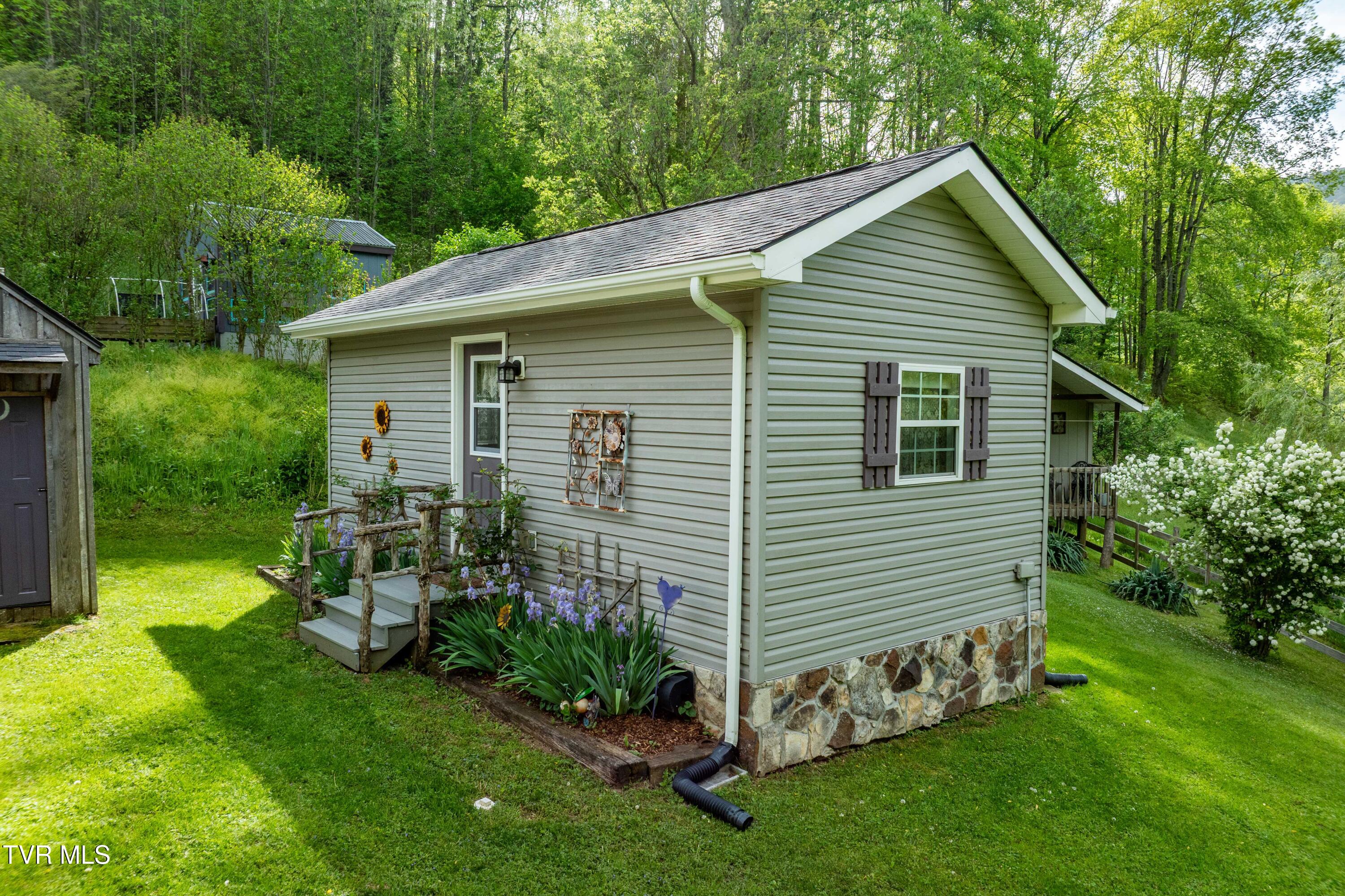 150 Rice Road, Flag Pond, Tennessee image 26